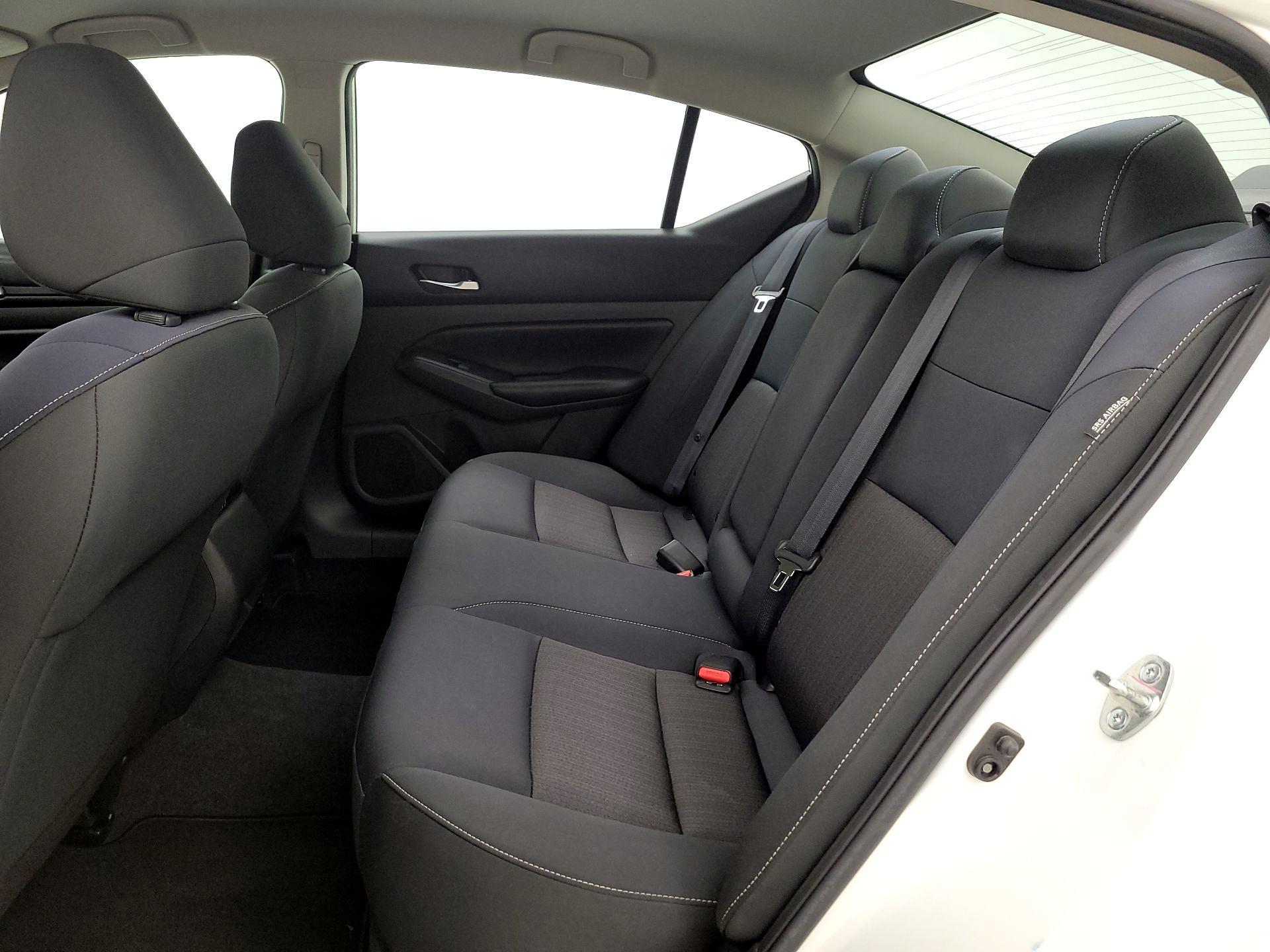 Thumbnail: 2021 Nissan Altima - 18