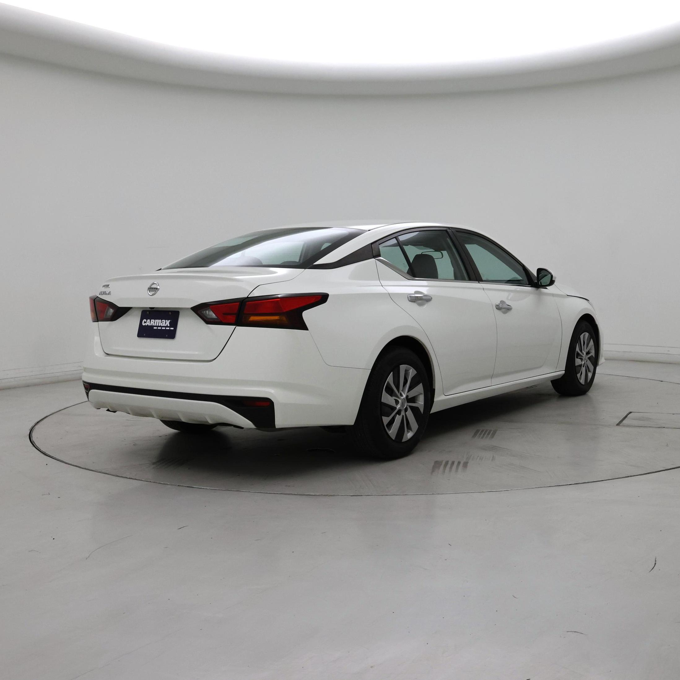 Thumbnail: 2021 Nissan Altima - 8