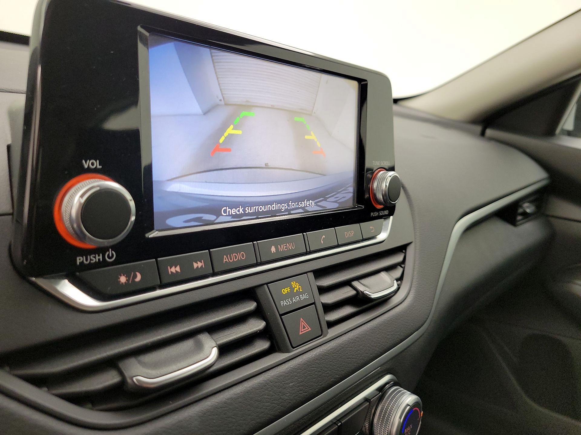 Thumbnail: 2021 Nissan Altima - 14