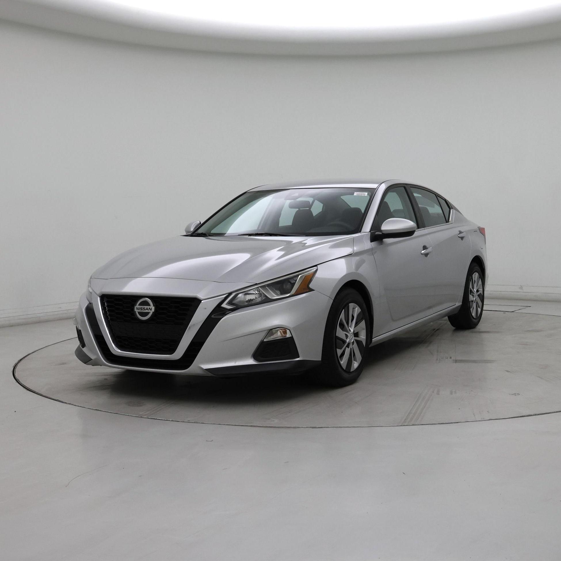 Thumbnail: 2021 Nissan Altima - 4