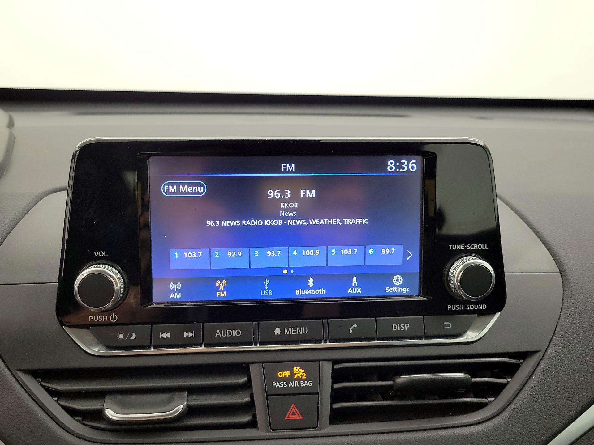 Thumbnail: 2021 Nissan Altima - 15