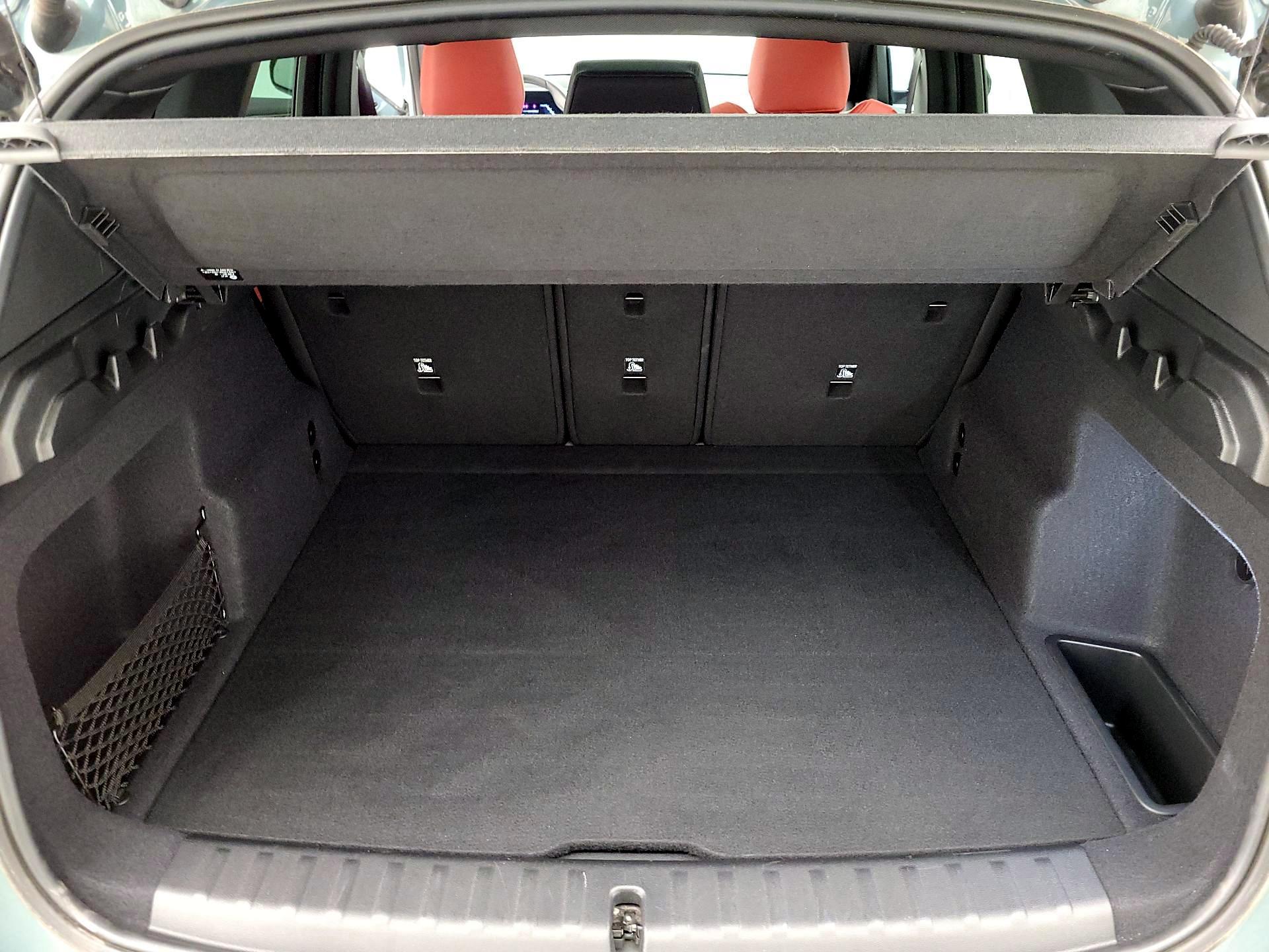 Thumbnail: 2023 BMW X1 - 16