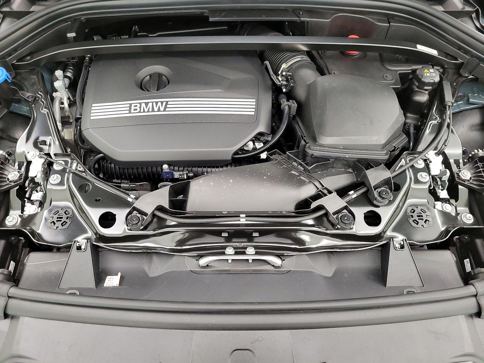 Thumbnail: 2023 BMW X1 - 17