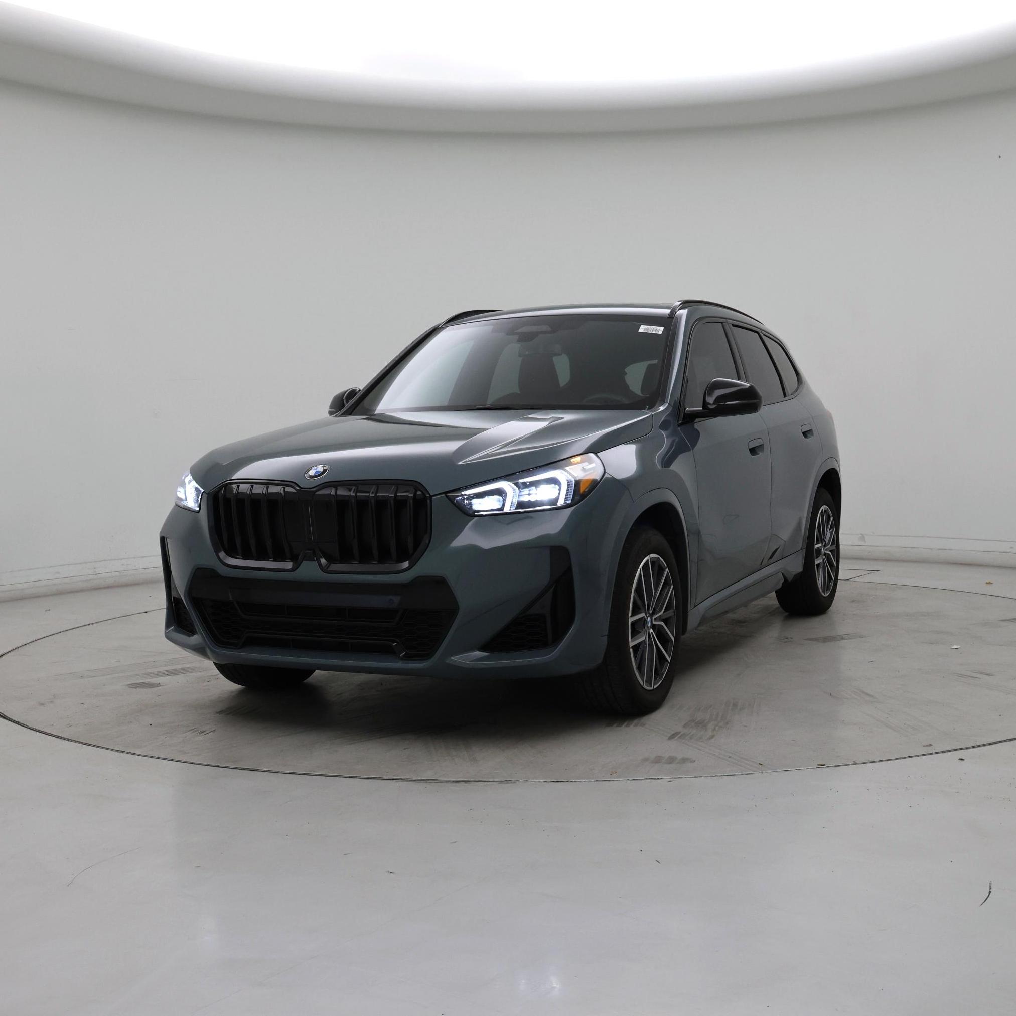 Thumbnail: 2023 BMW X1 - 4