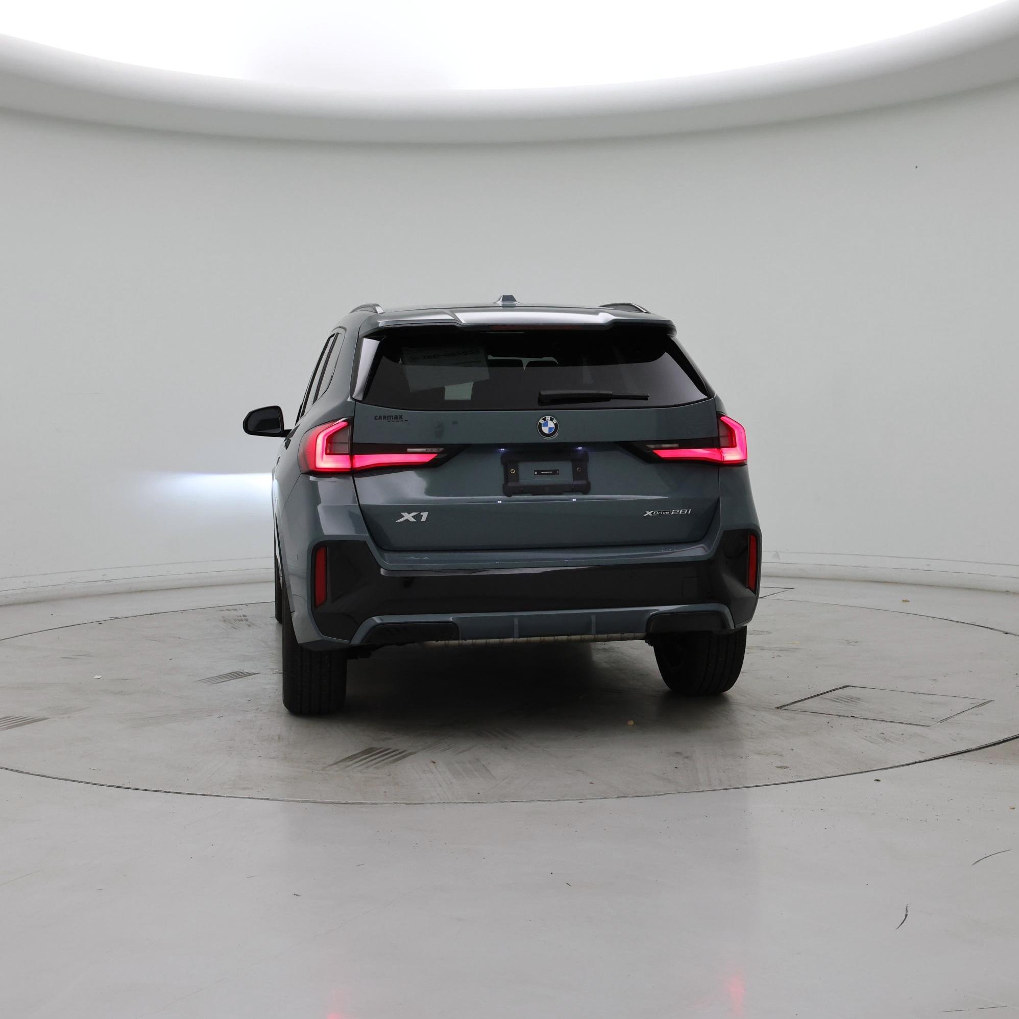 Thumbnail: 2023 BMW X1 - 6