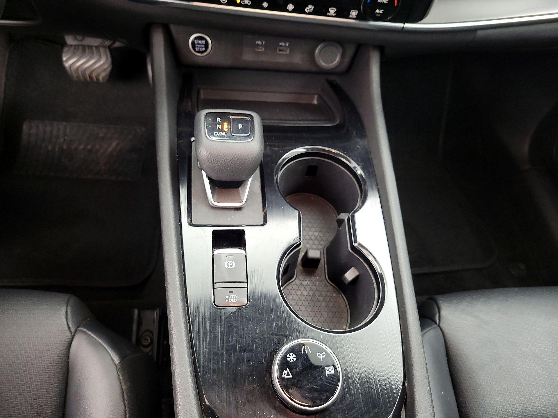 Thumbnail: 2023 Nissan Rogue - 17