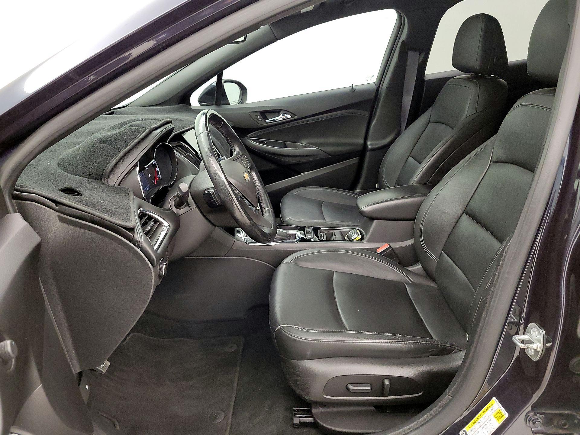 Thumbnail: 2016 Chevrolet Cruze - 11