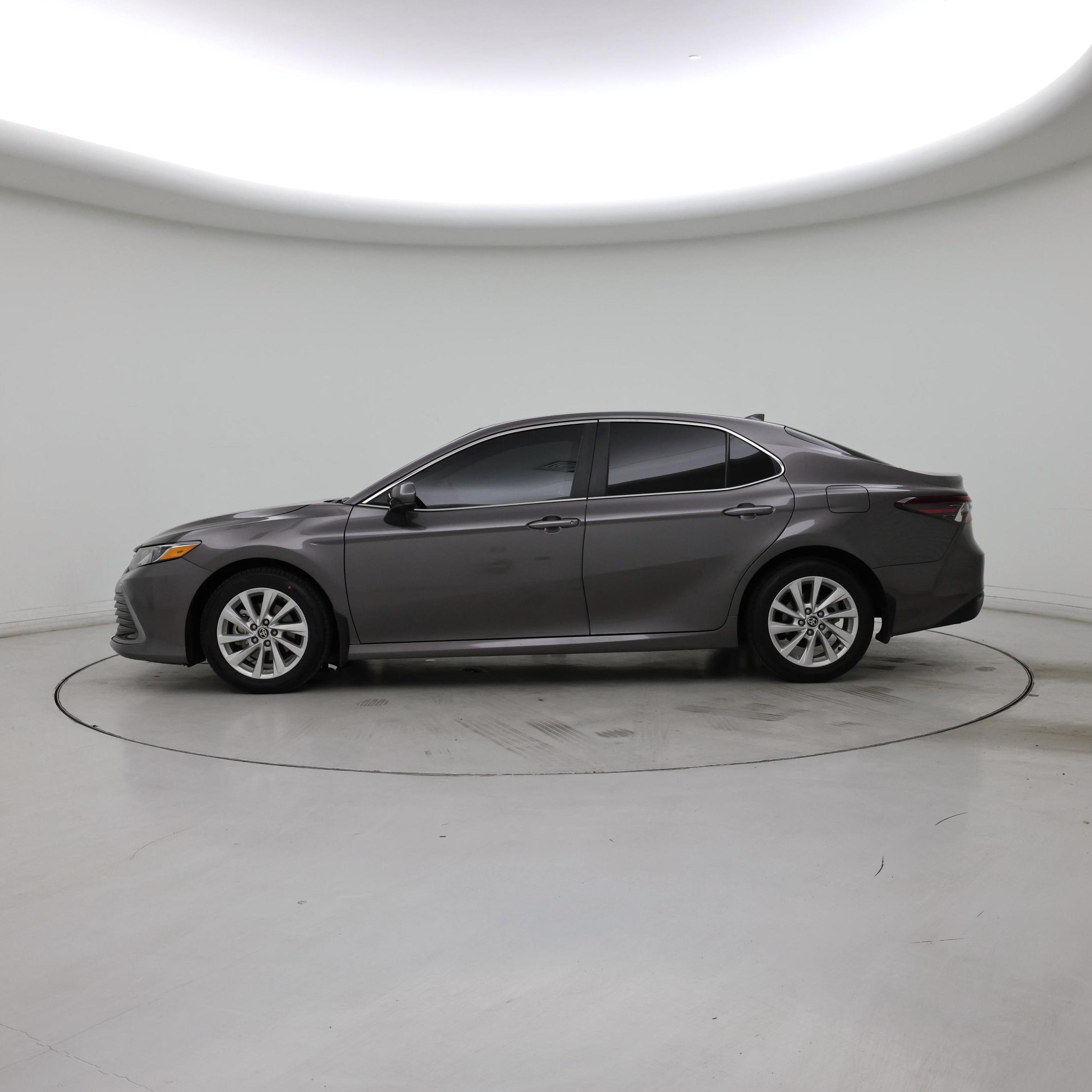 Thumbnail: 2024 Toyota Camry - 3