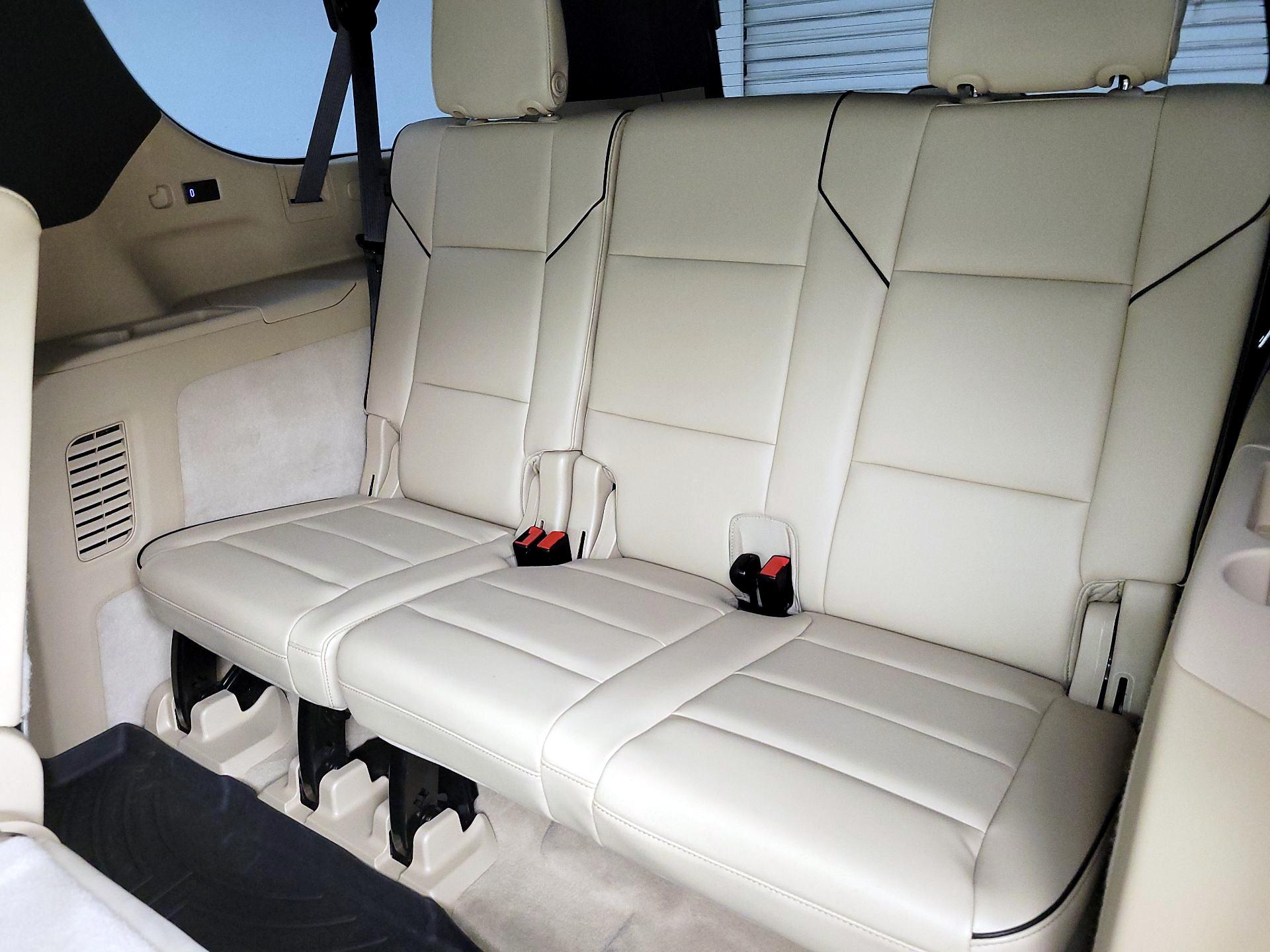 Thumbnail: 2021 Cadillac Escalade - 19