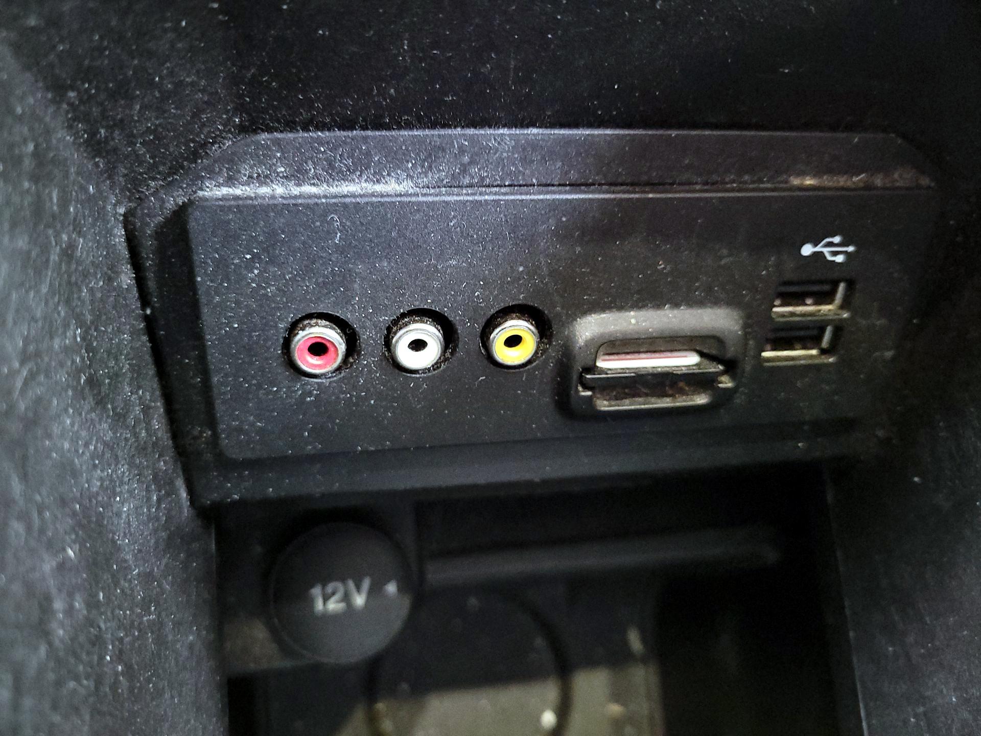 Thumbnail: 2015 Ford Escape - 18