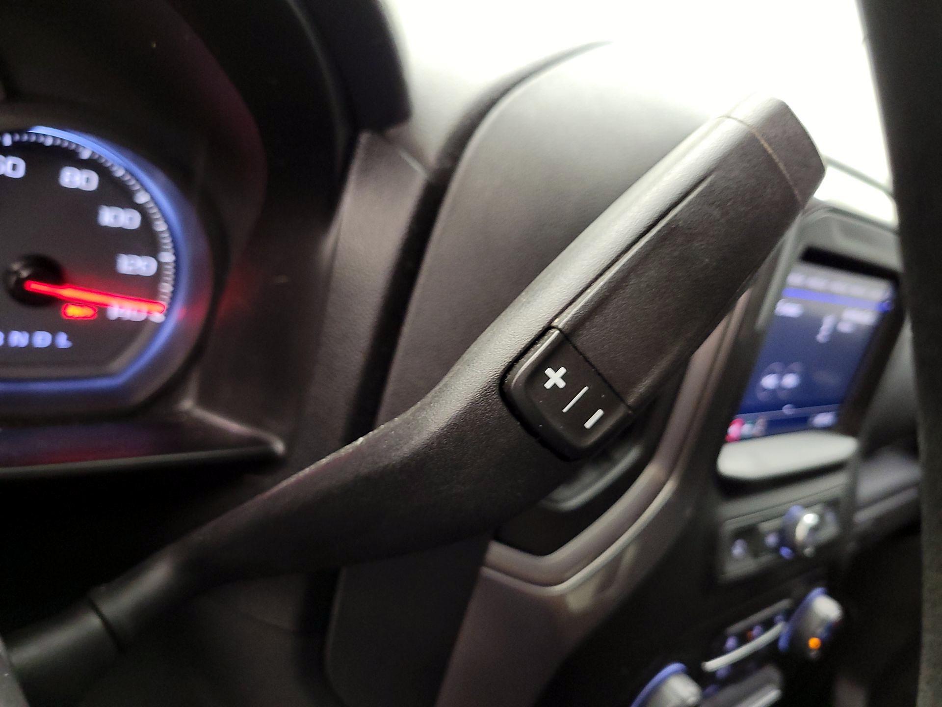 Thumbnail: 2020 Chevrolet Silverado 1500 - 15