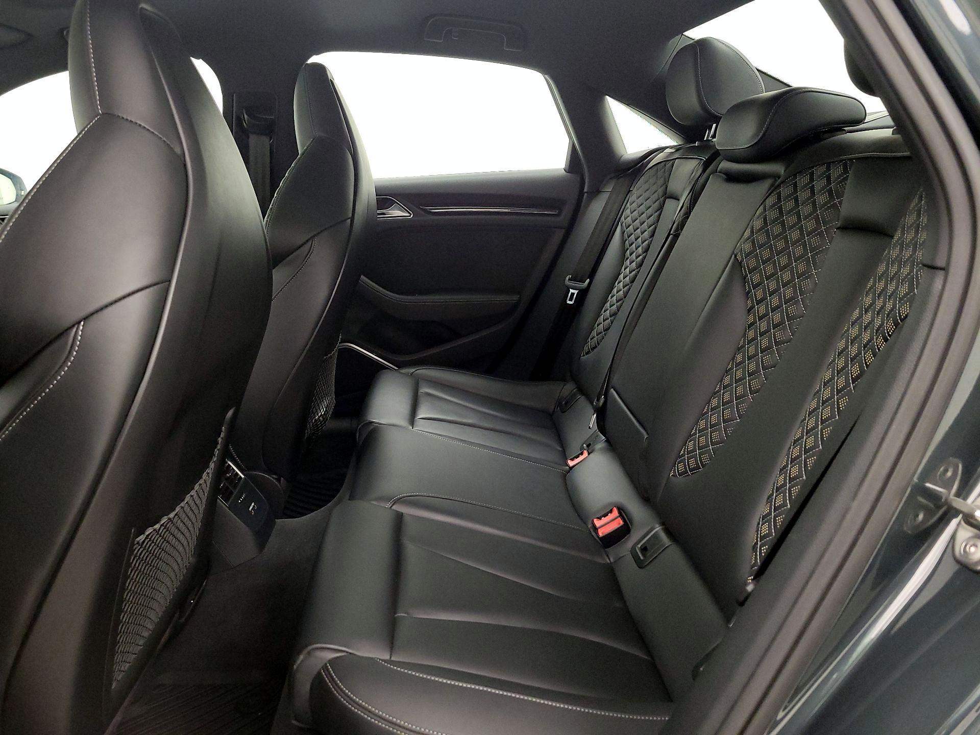 Thumbnail: 2020 Audi RS 3 - 19