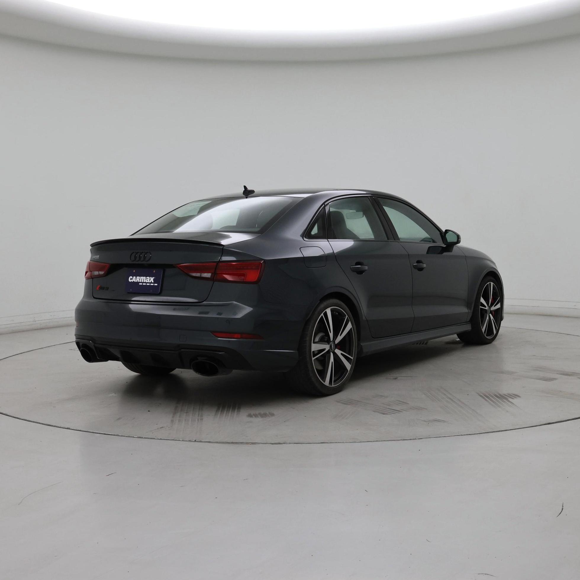 Thumbnail: 2020 Audi RS 3 - 8