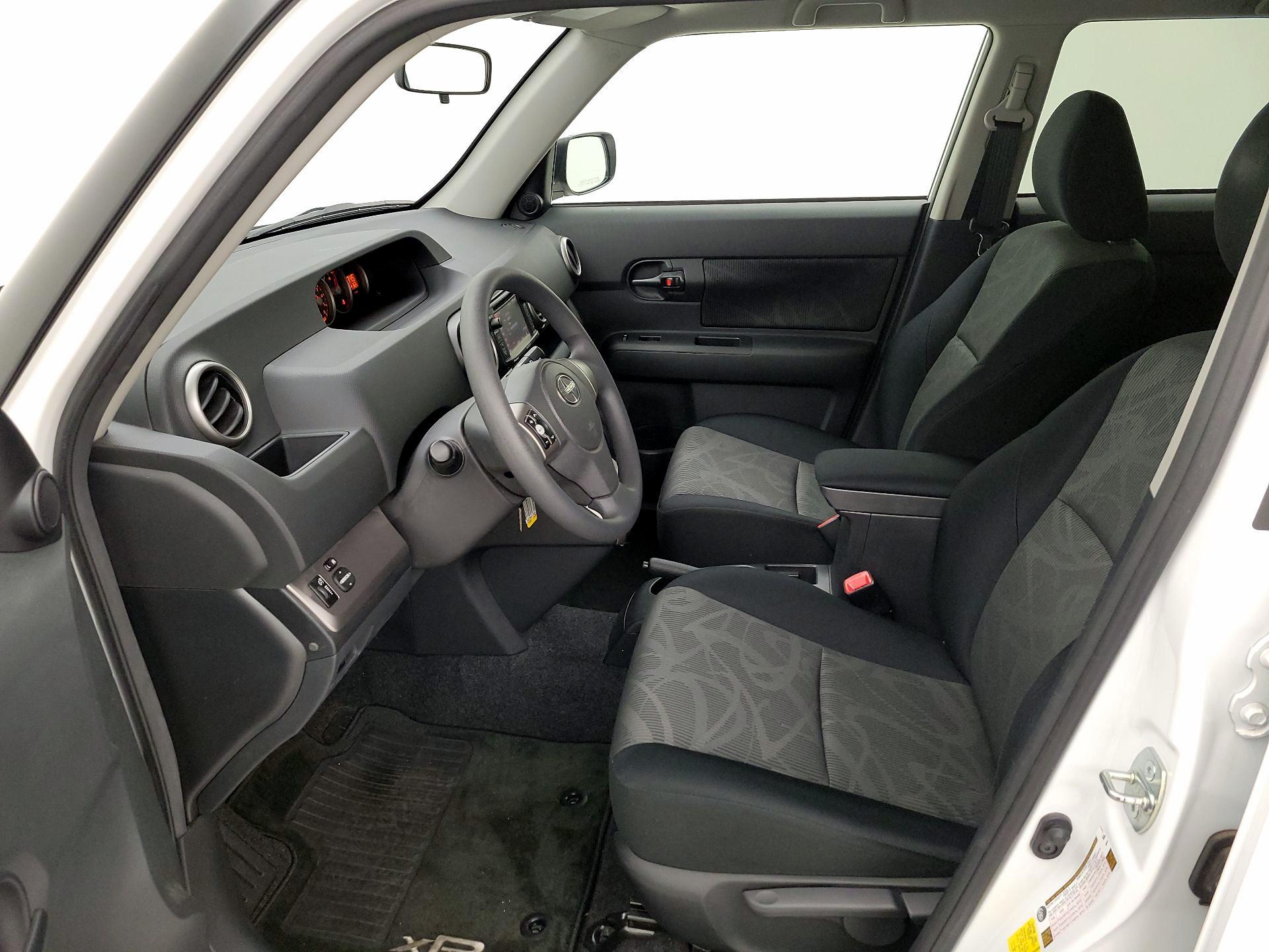 Thumbnail: 2015 Scion xB - 11