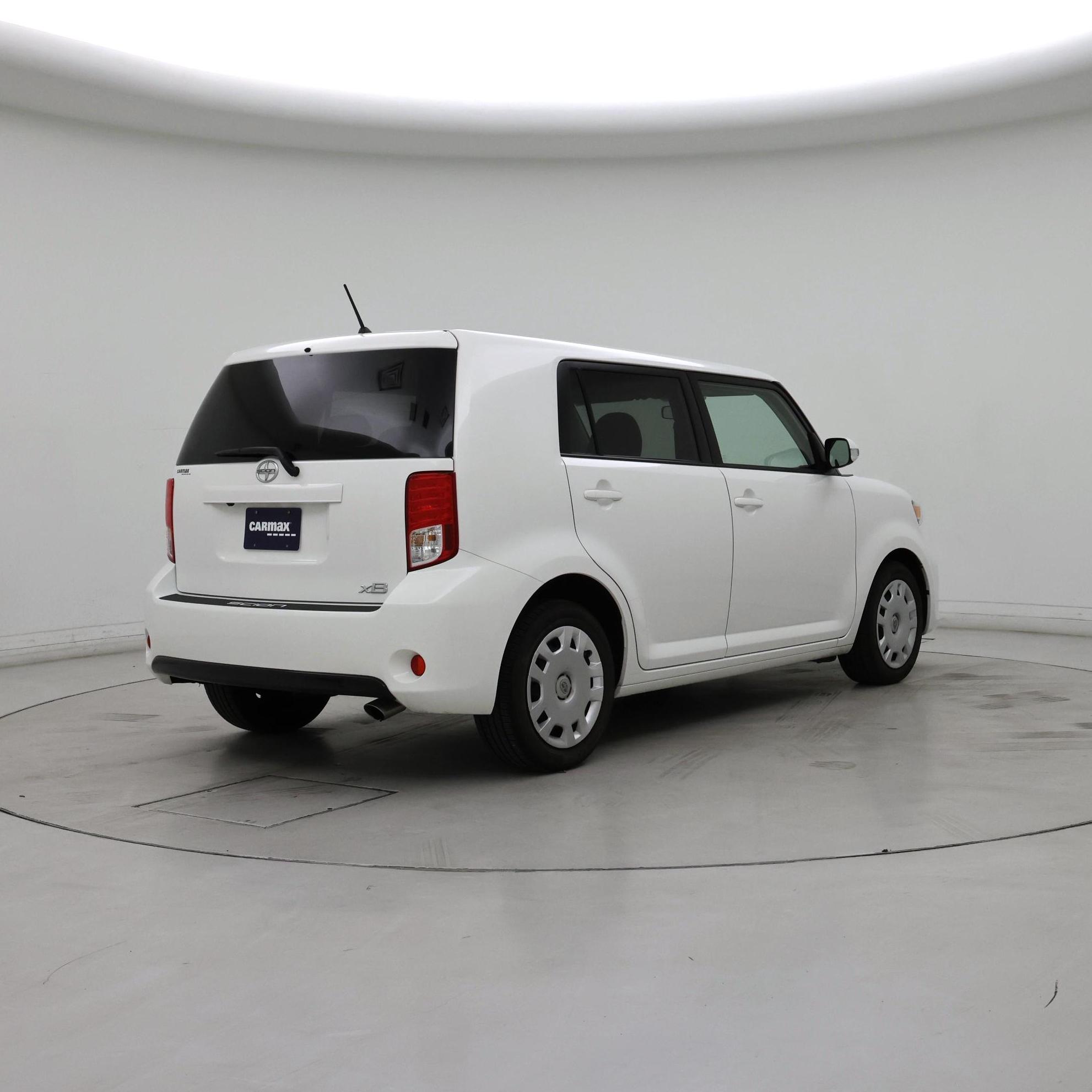 Thumbnail: 2015 Scion xB - 8