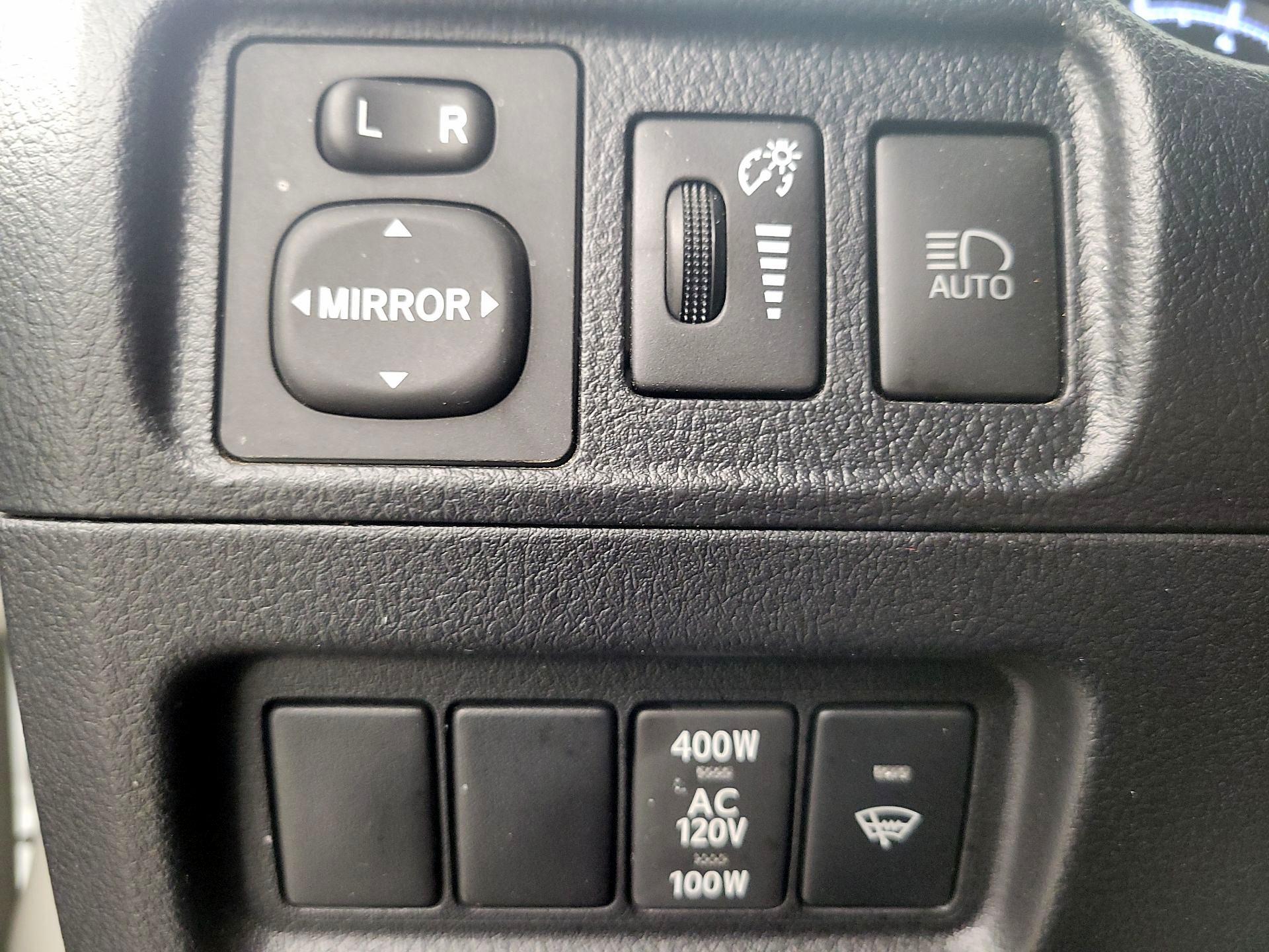 Thumbnail: 2024 Toyota 4Runner - 13