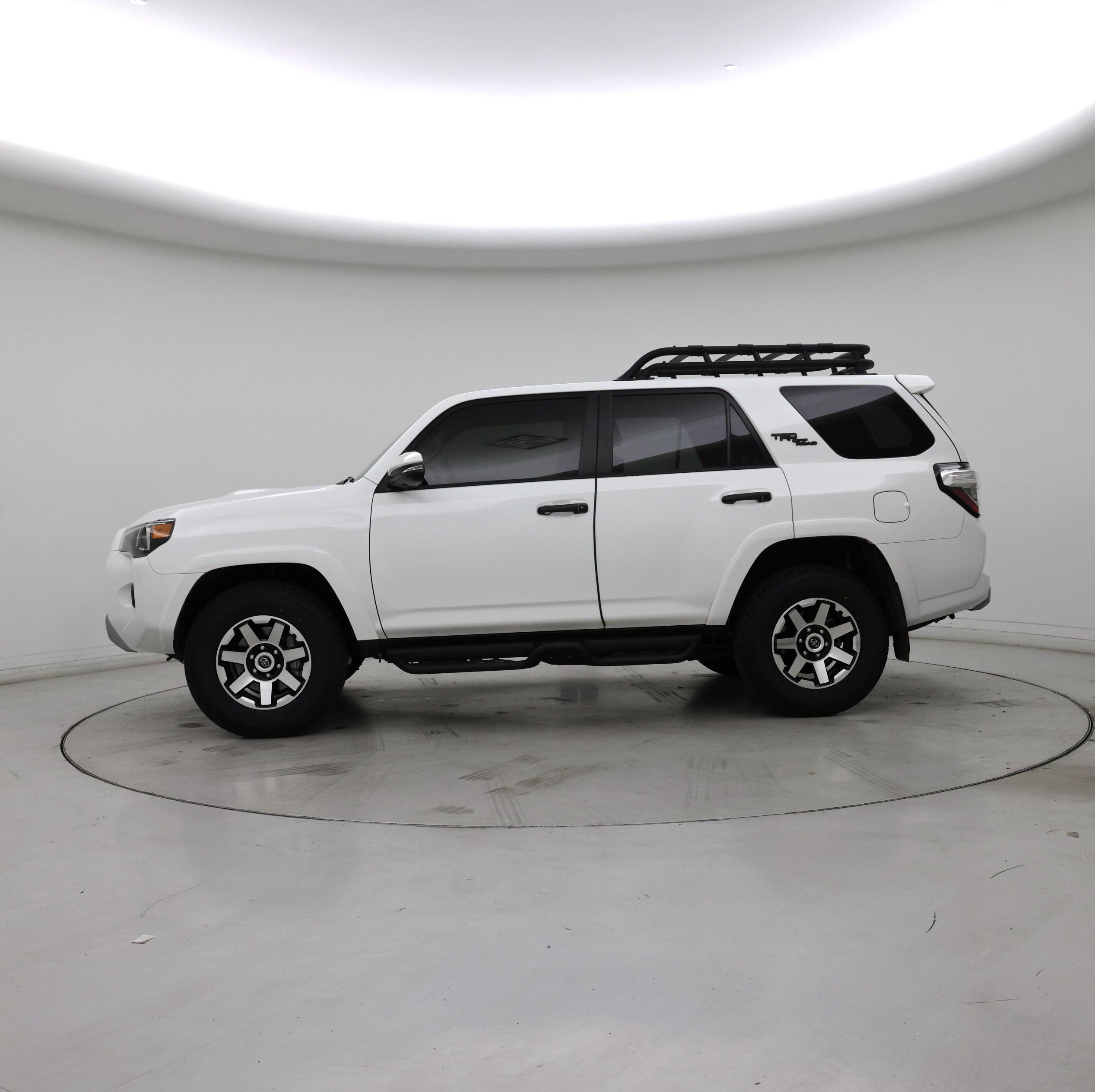 Thumbnail: 2024 Toyota 4Runner - 3