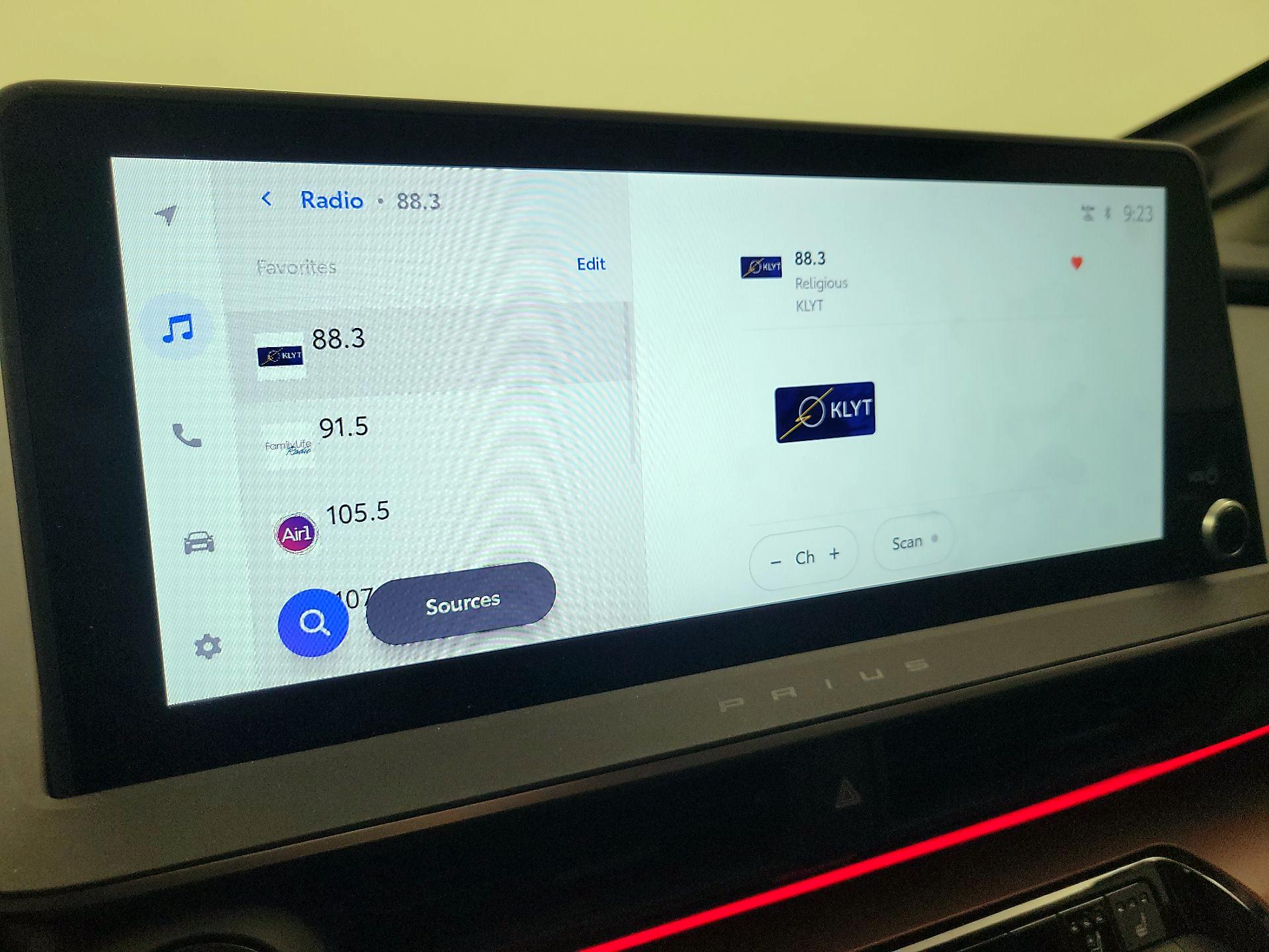 Thumbnail: 2024 Toyota Prius Prime - 15