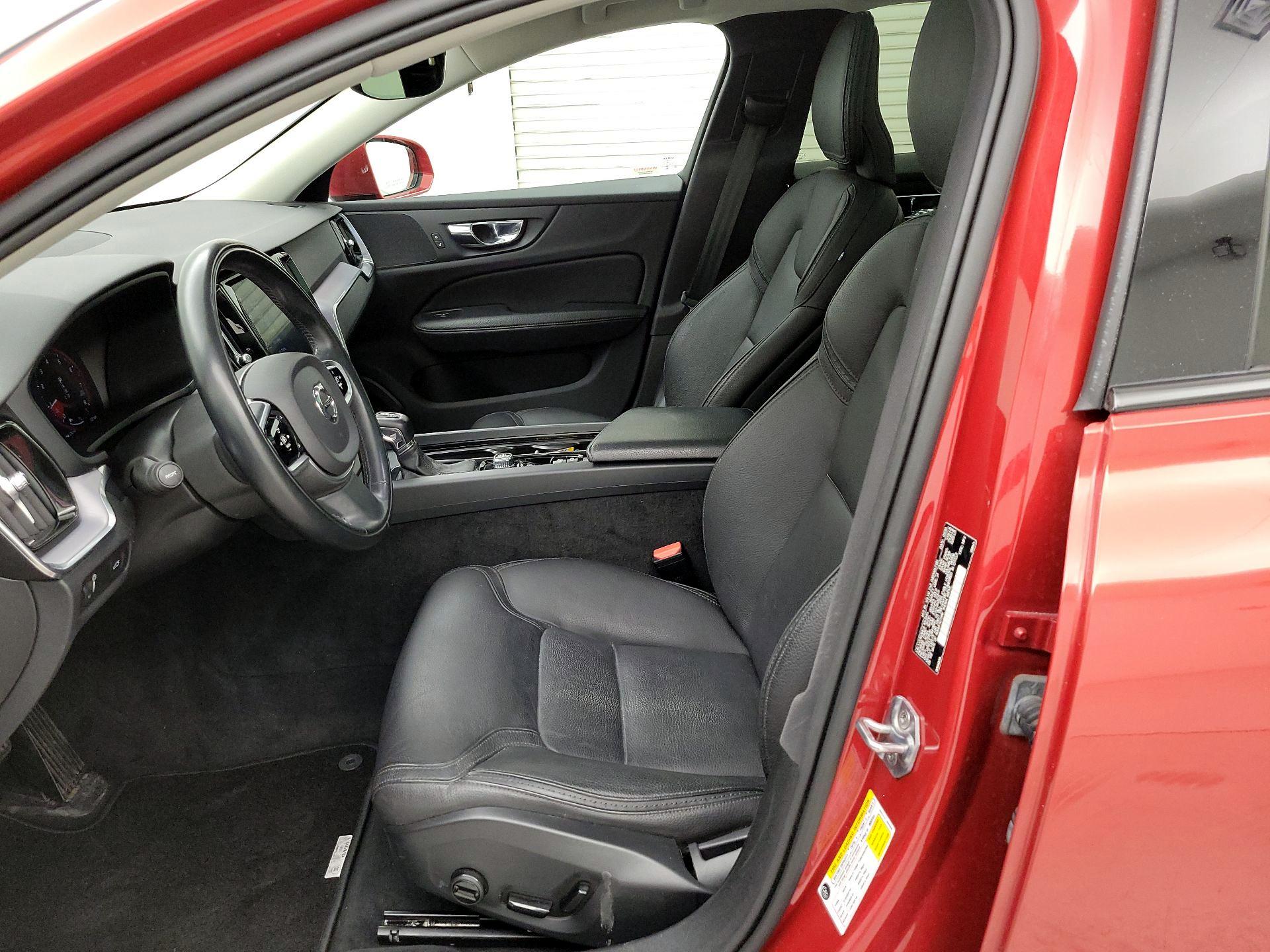 Thumbnail: 2020 Volvo S60 - 11