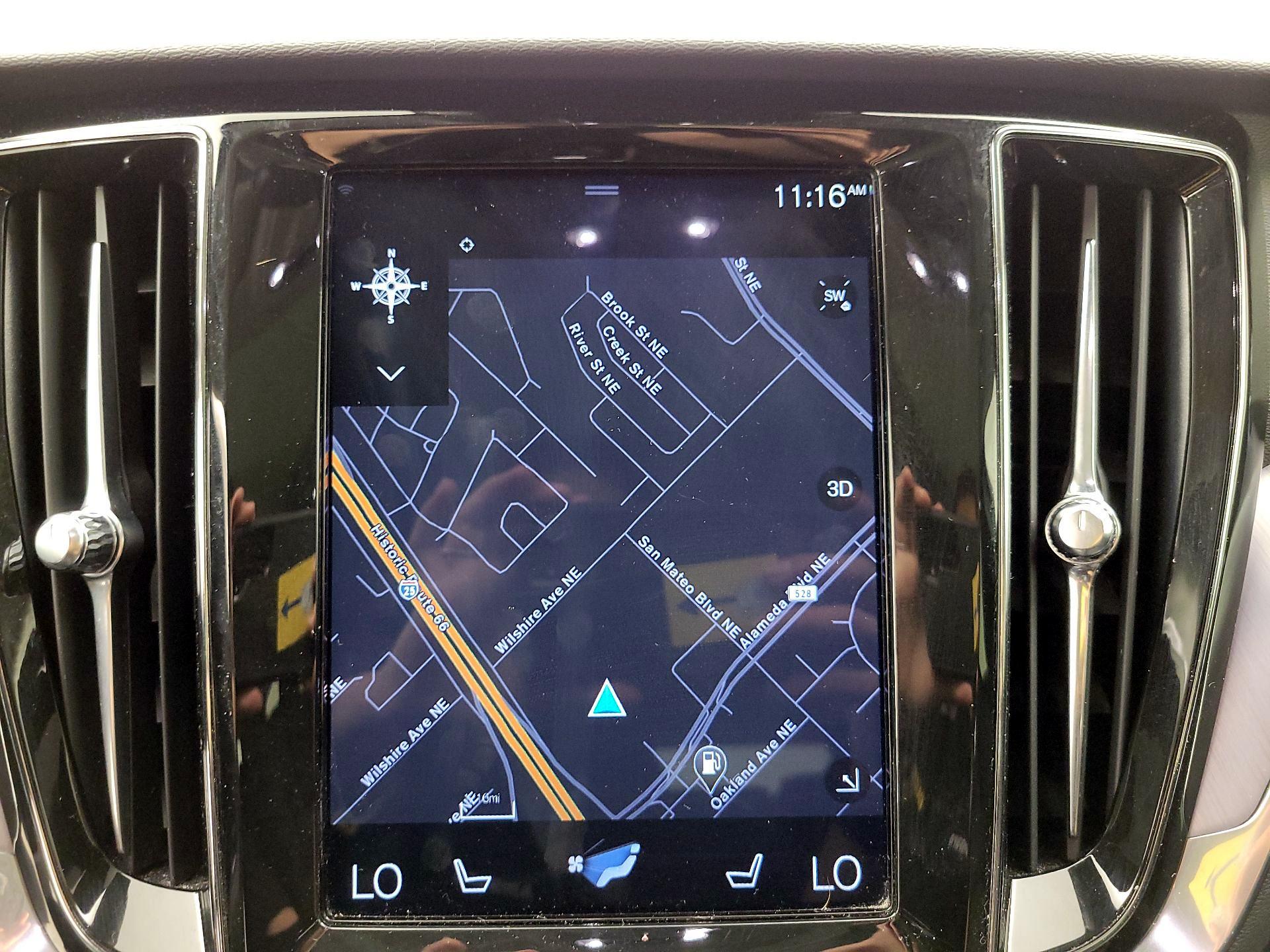 Thumbnail: 2020 Volvo S60 - 14