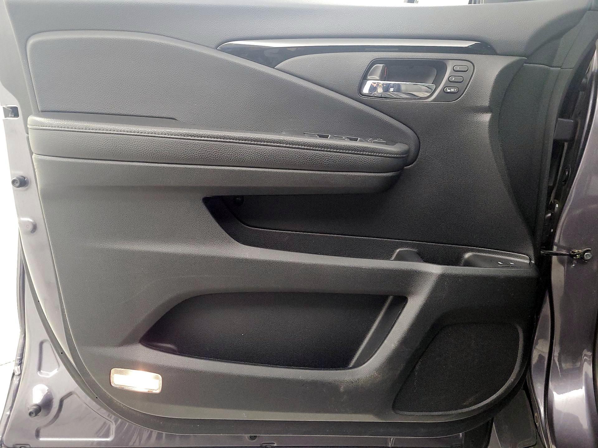 Thumbnail: 2021 Honda Passport - 12