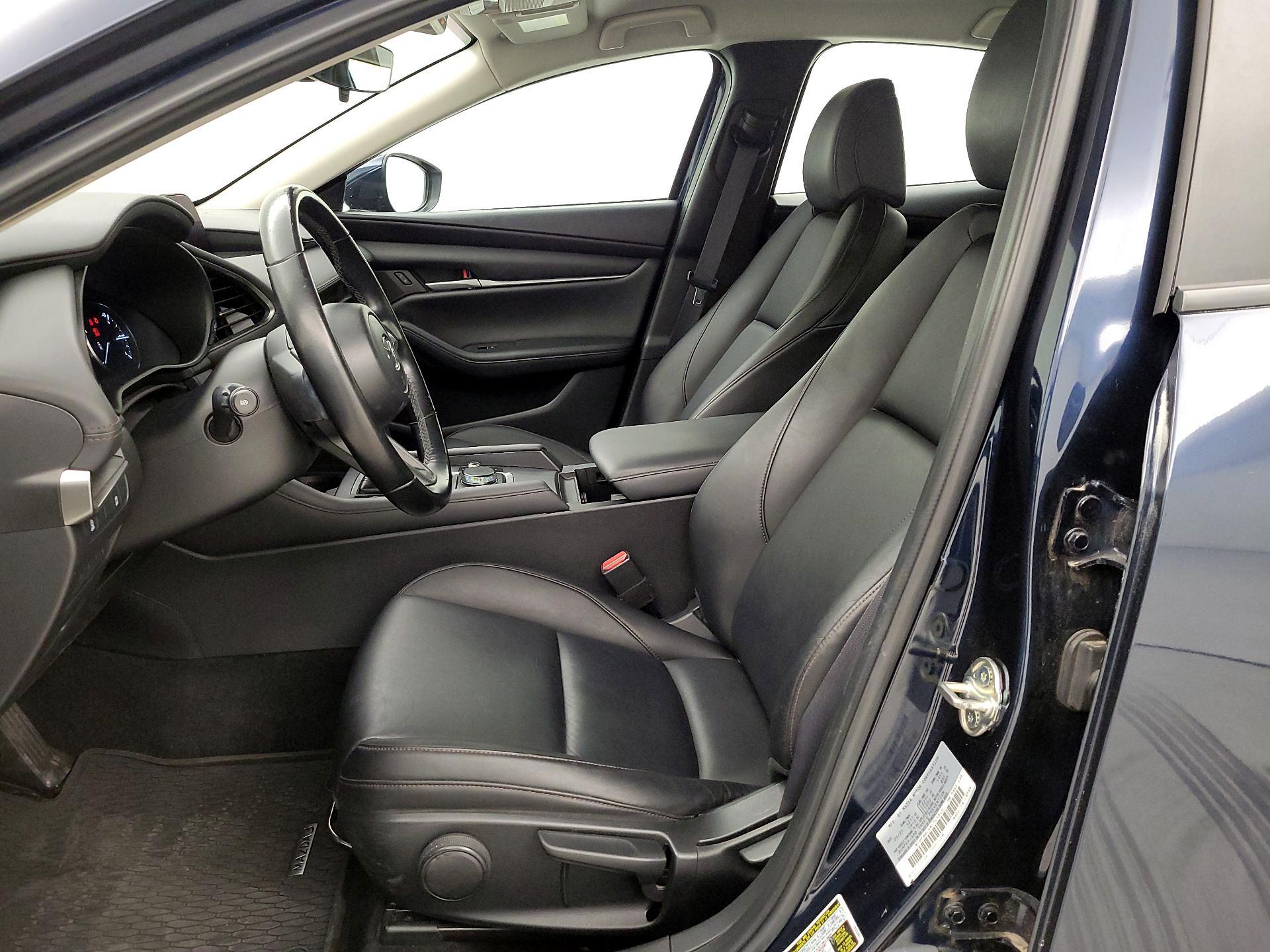 Thumbnail: 2021 Mazda Mazda3 - 11