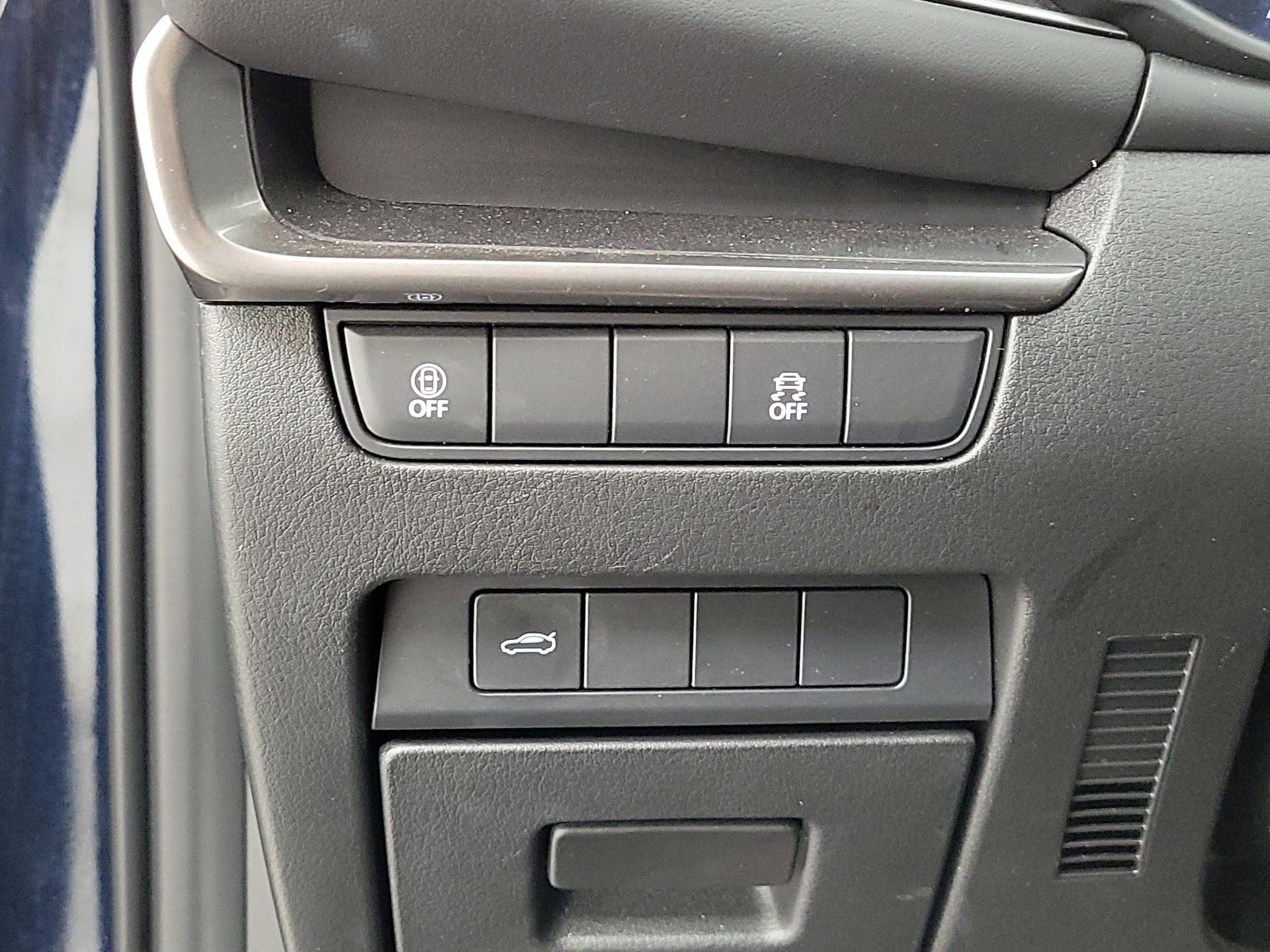 Thumbnail: 2021 Mazda Mazda3 - 13