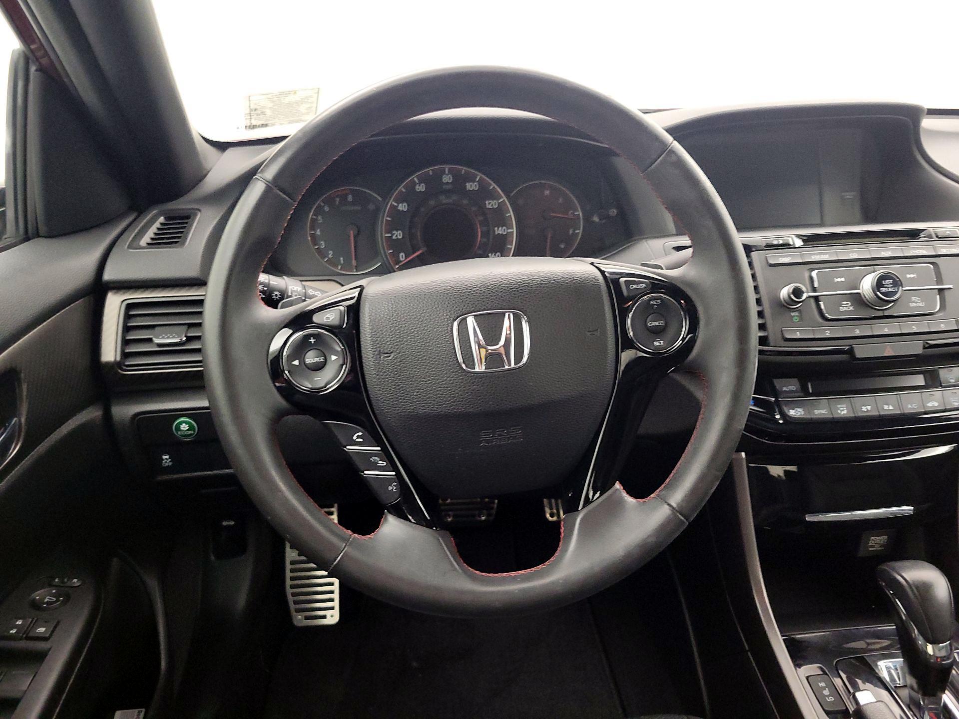 Thumbnail: 2017 Honda Accord - 10