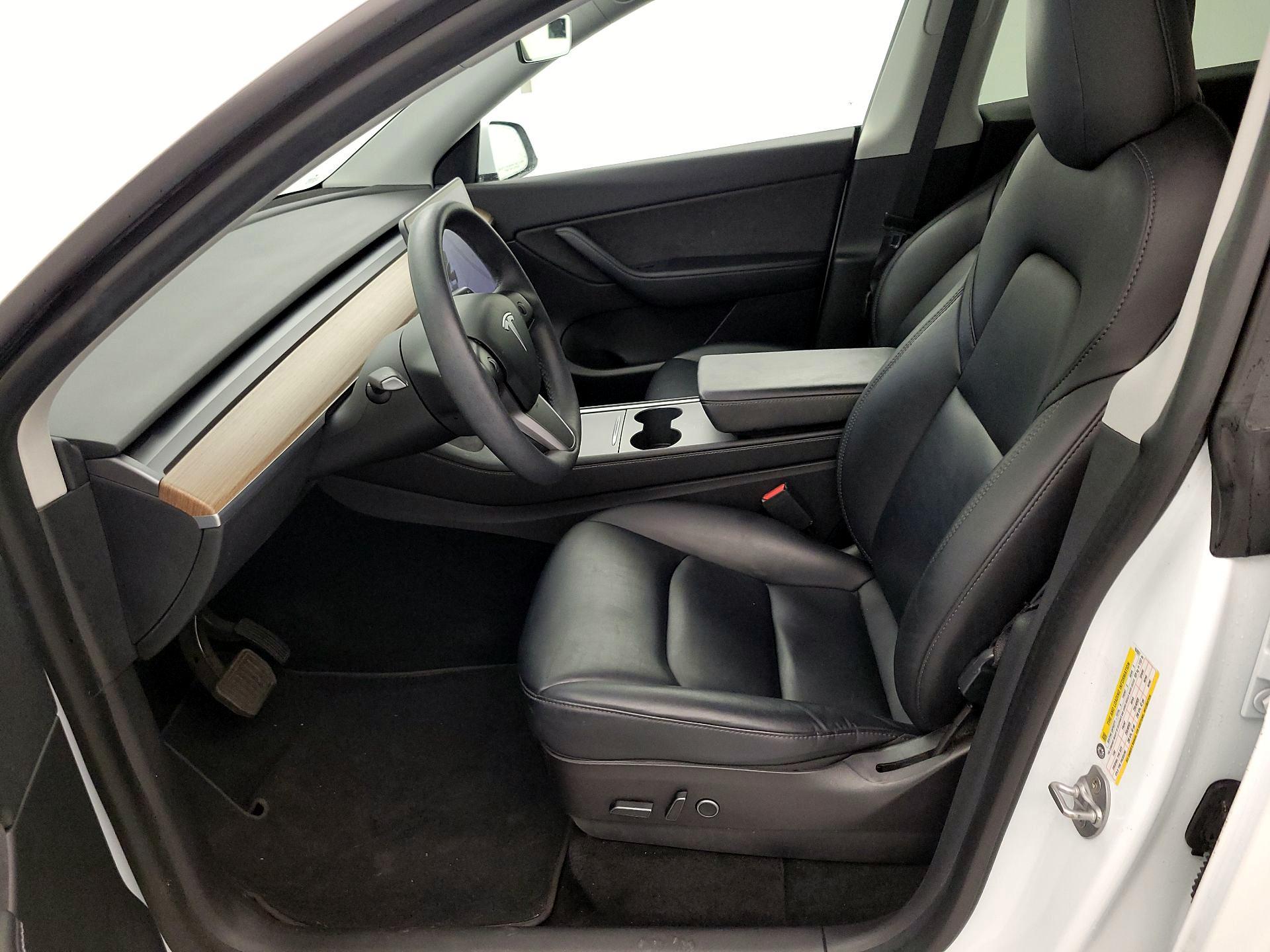 Thumbnail: 2021 Tesla Model Y - 11