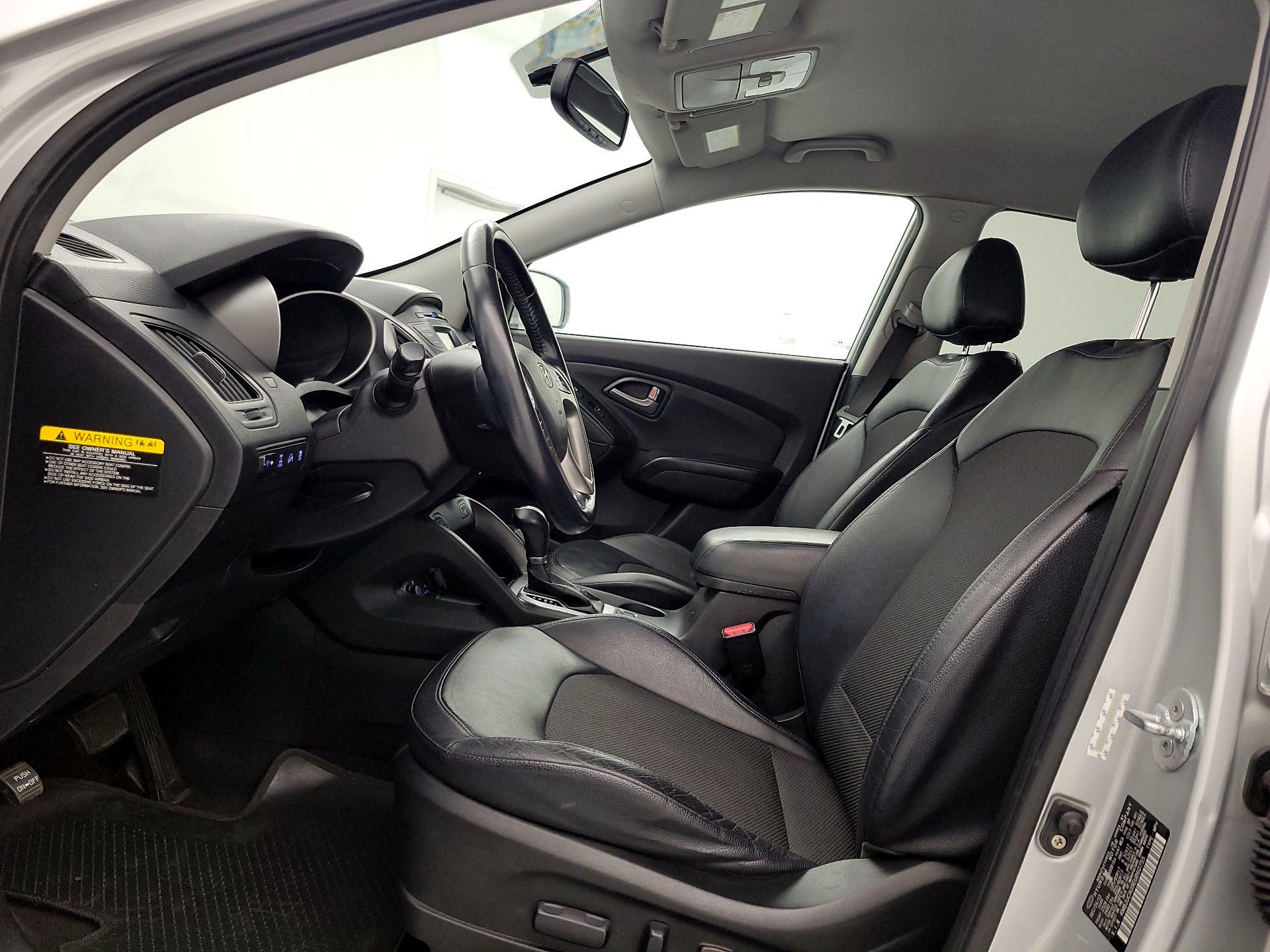 Thumbnail: 2014 Hyundai Tucson - 11