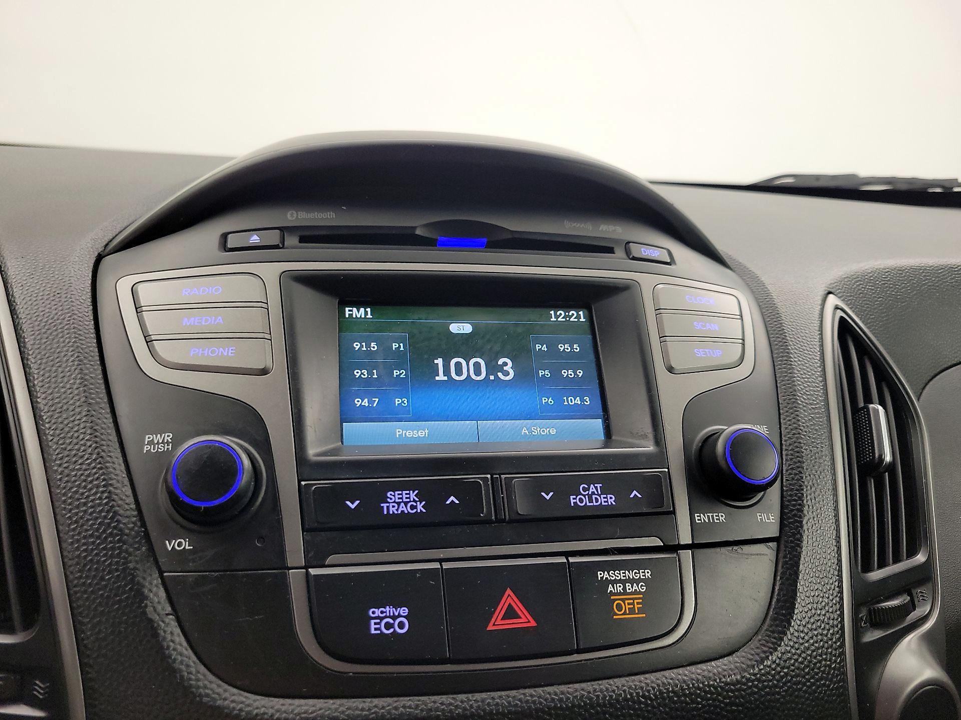 Thumbnail: 2014 Hyundai Tucson - 15