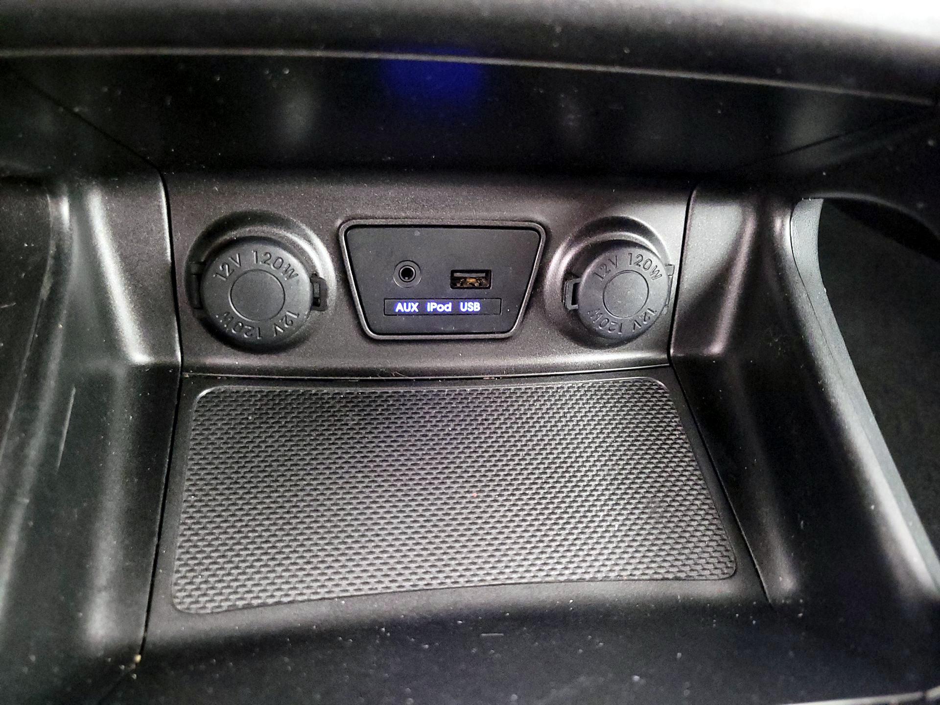 Thumbnail: 2014 Hyundai Tucson - 18