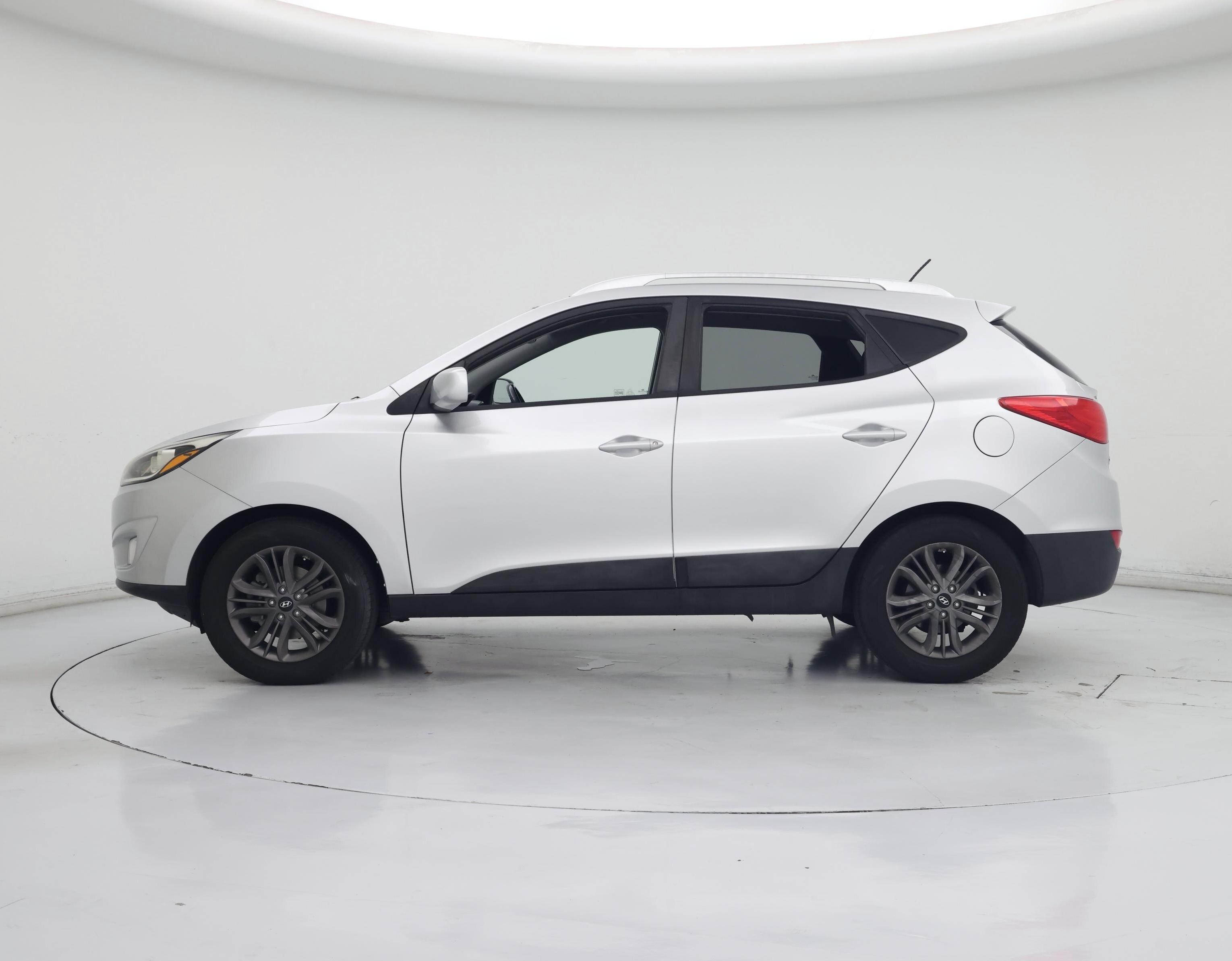 Thumbnail: 2014 Hyundai Tucson - 3