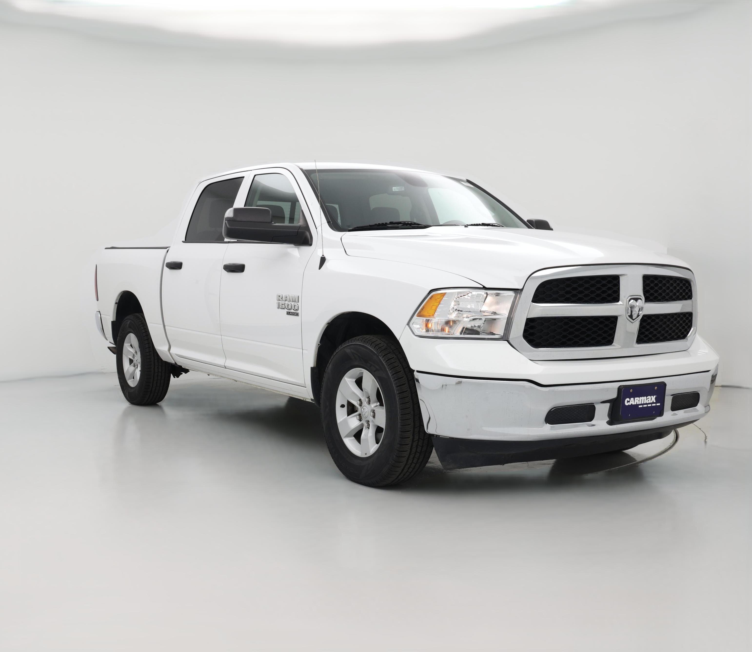 Thumbnail: 2023 RAM 1500 Classic - 1