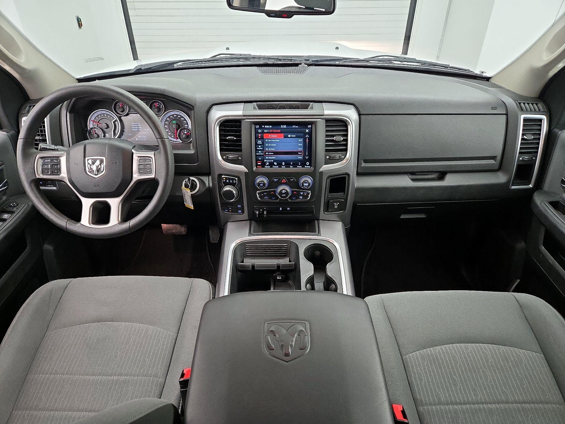 Thumbnail: 2023 RAM 1500 Classic - 9