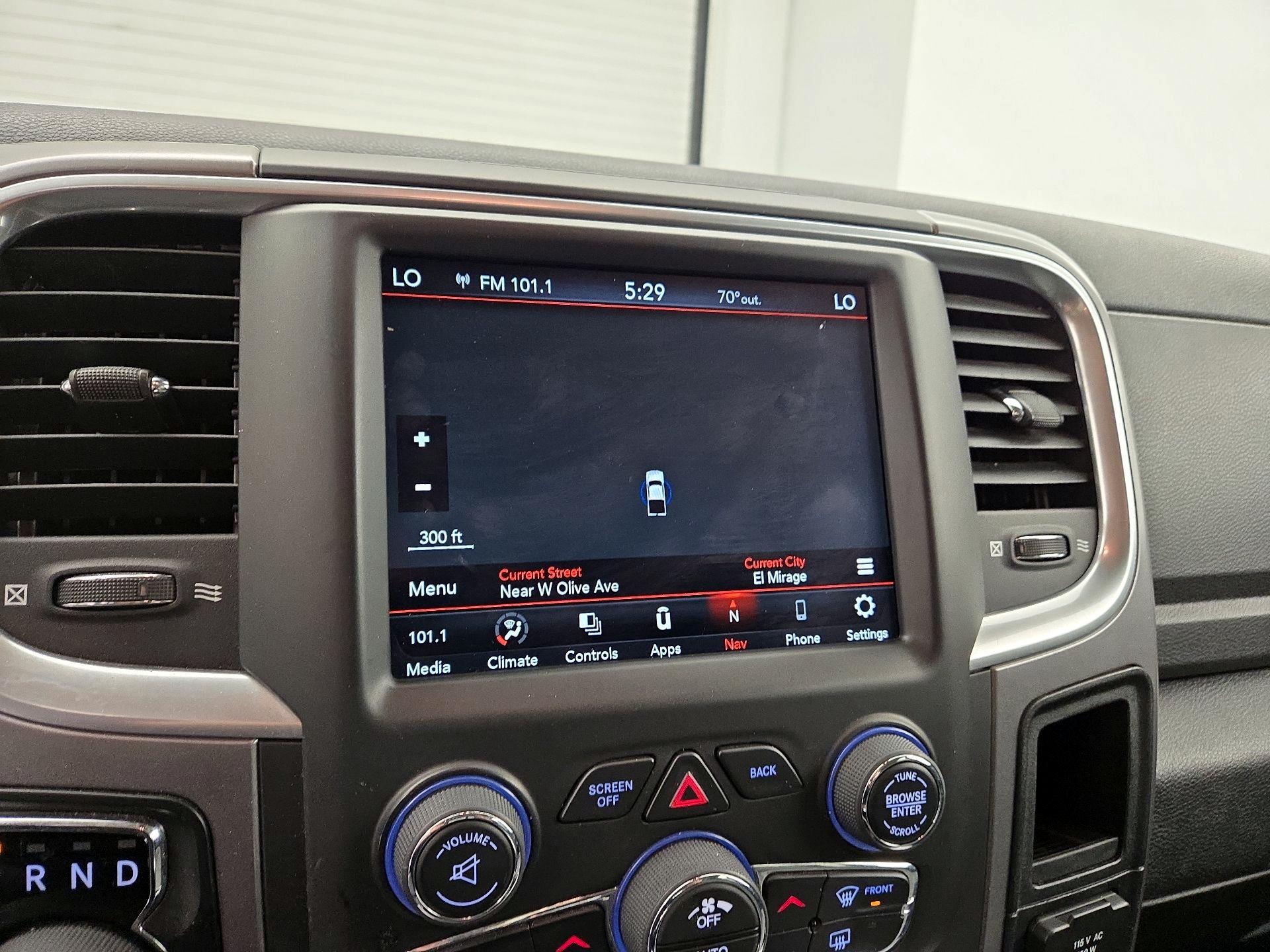 Thumbnail: 2023 RAM 1500 Classic - 14