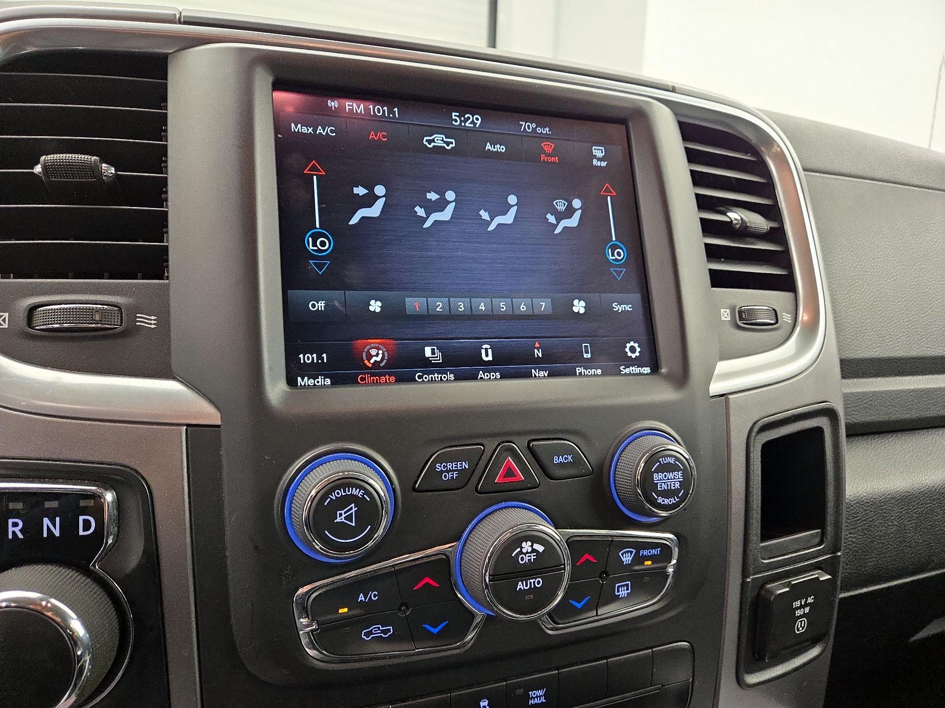 Thumbnail: 2023 RAM 1500 Classic - 17