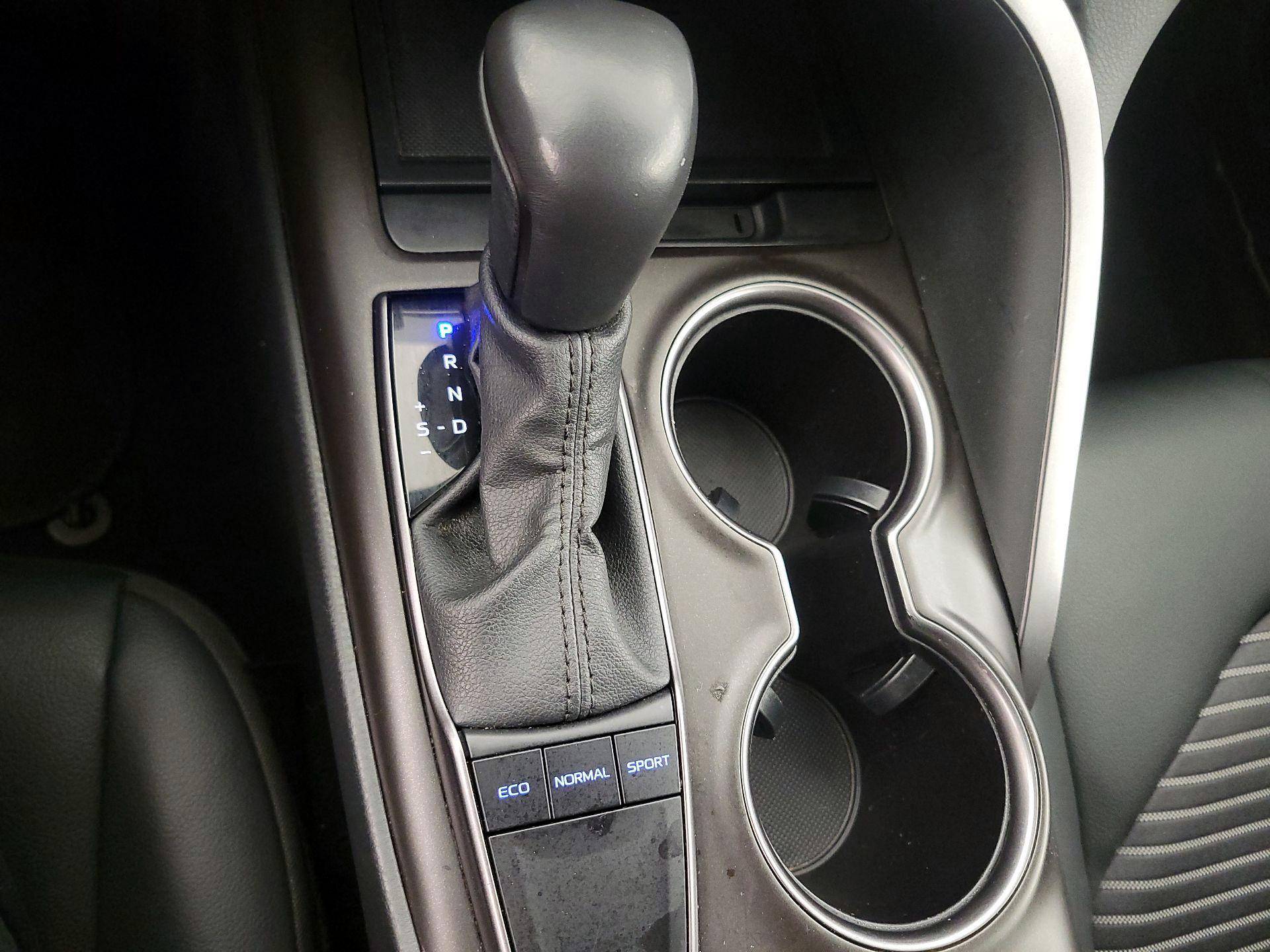 Thumbnail: 2024 Toyota Camry - 17