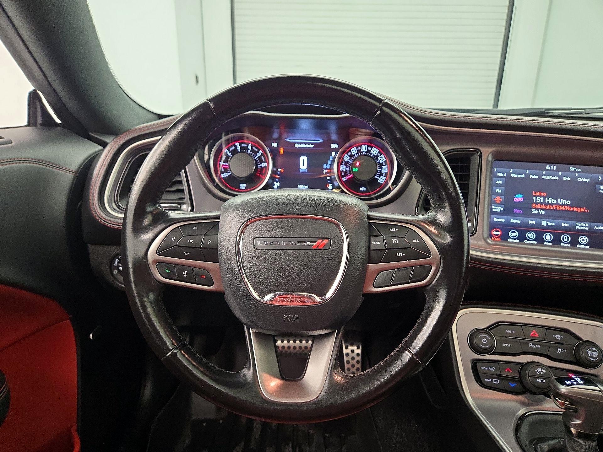 Thumbnail: 2020 Dodge Challenger - 10