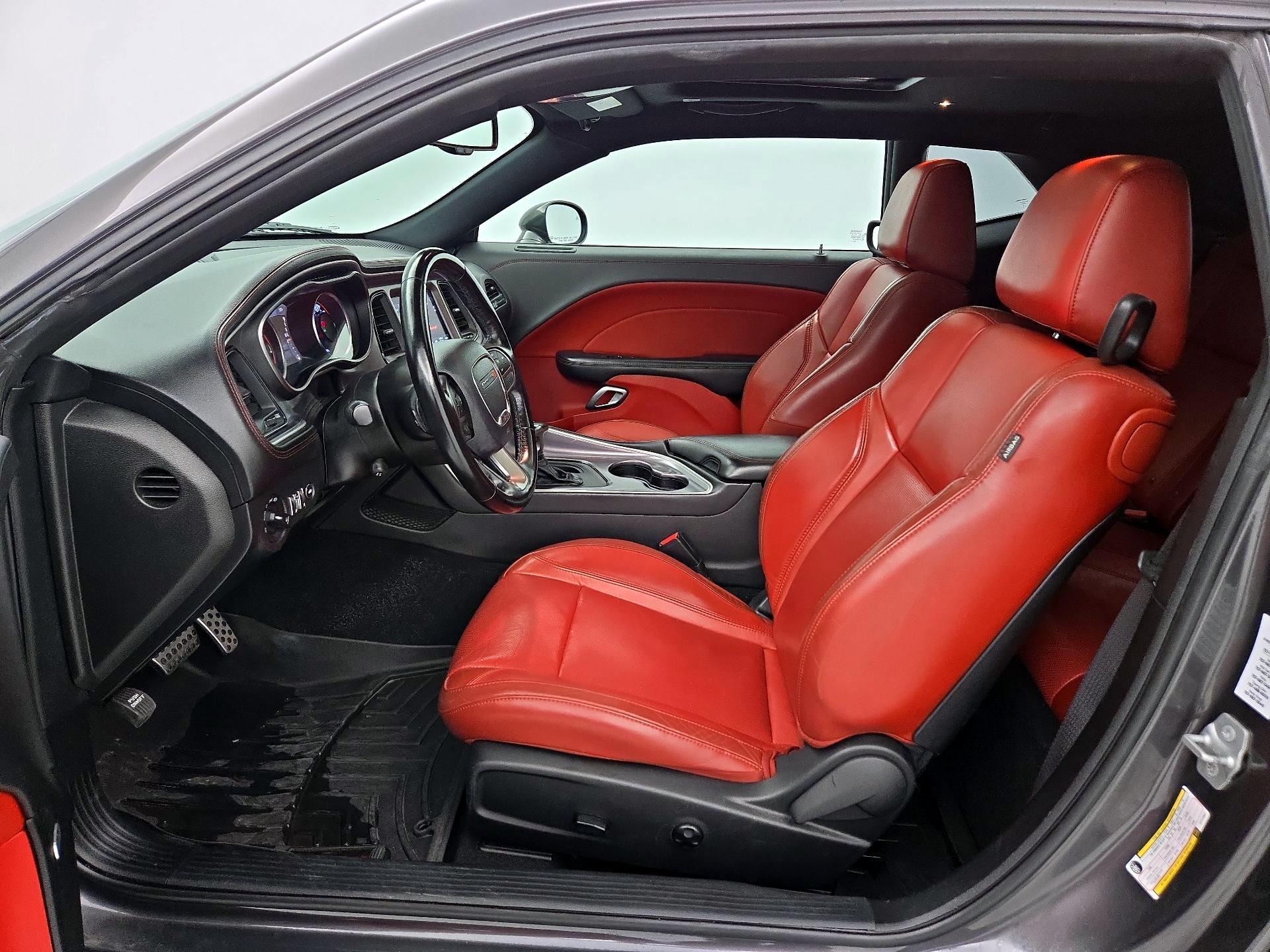 Thumbnail: 2020 Dodge Challenger - 11