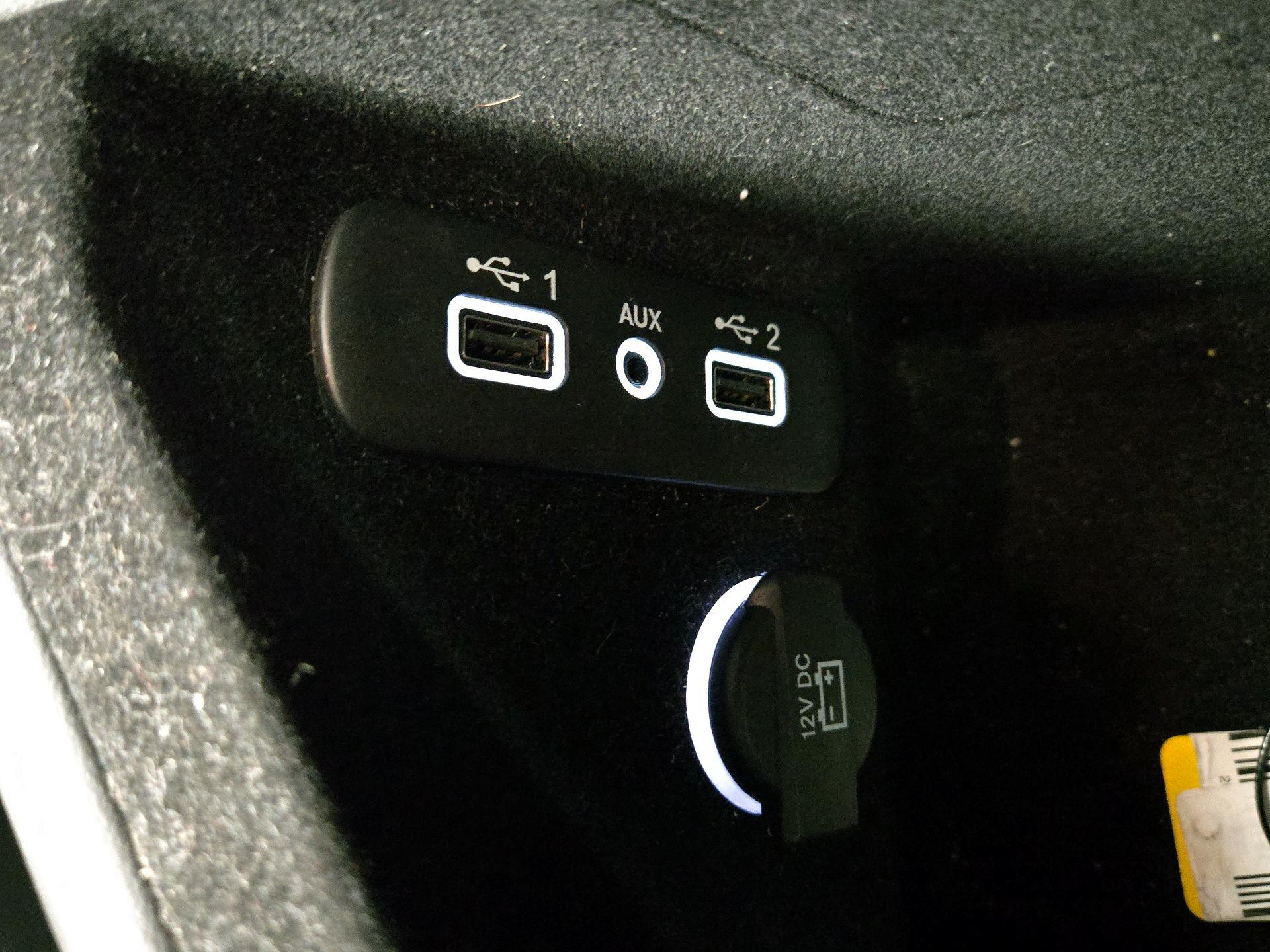 Thumbnail: 2020 Dodge Challenger - 18