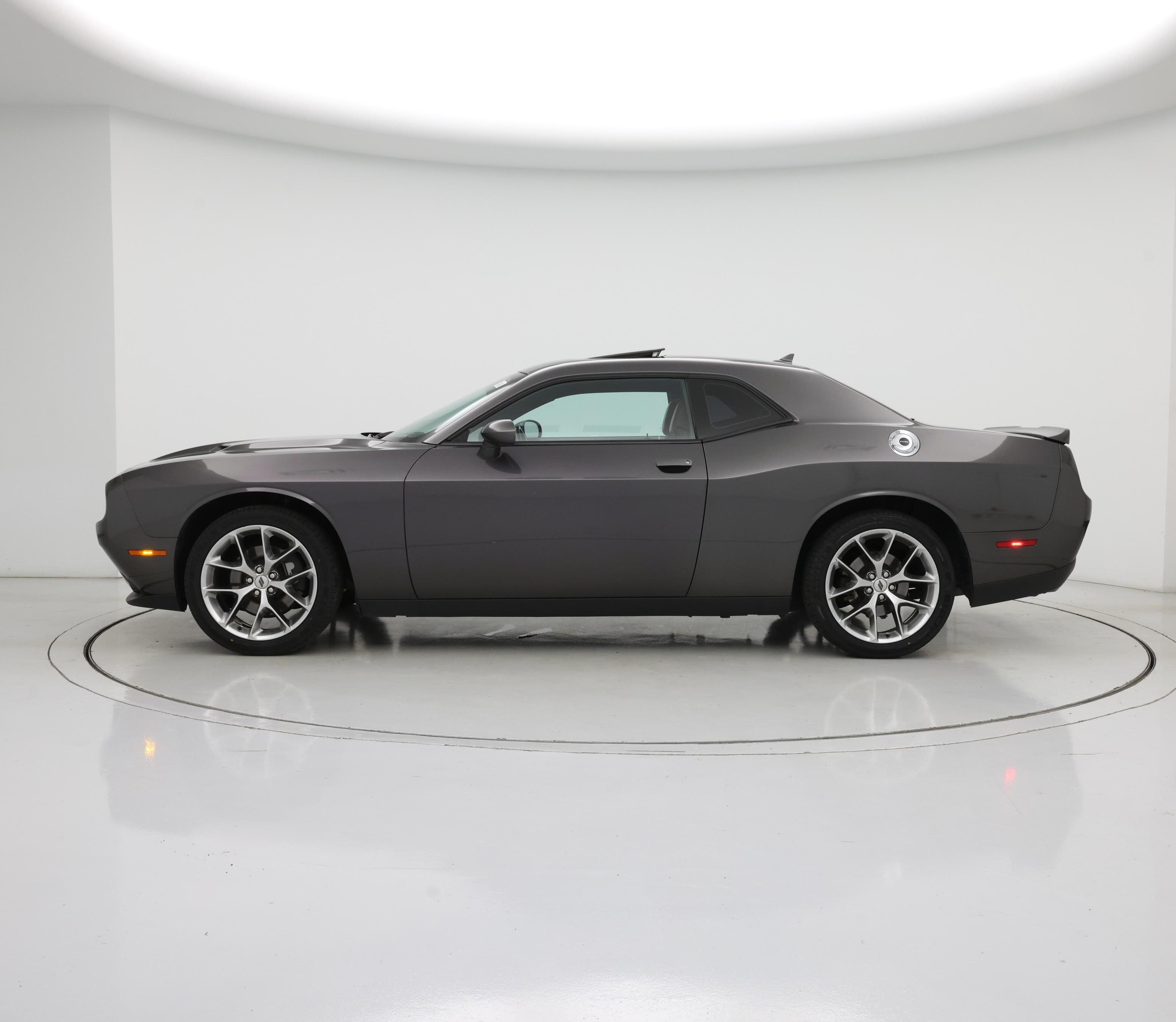 Thumbnail: 2020 Dodge Challenger - 3