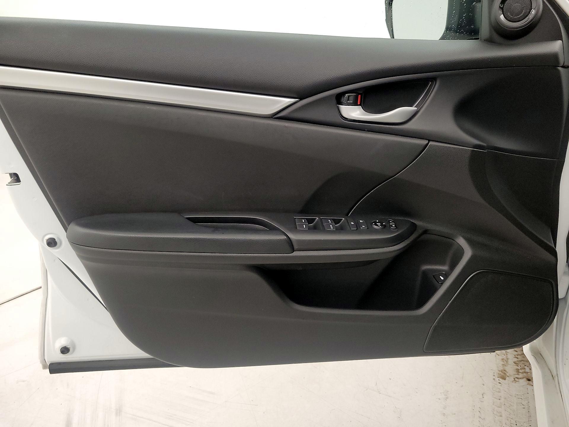 Thumbnail: 2020 Honda Civic - 12