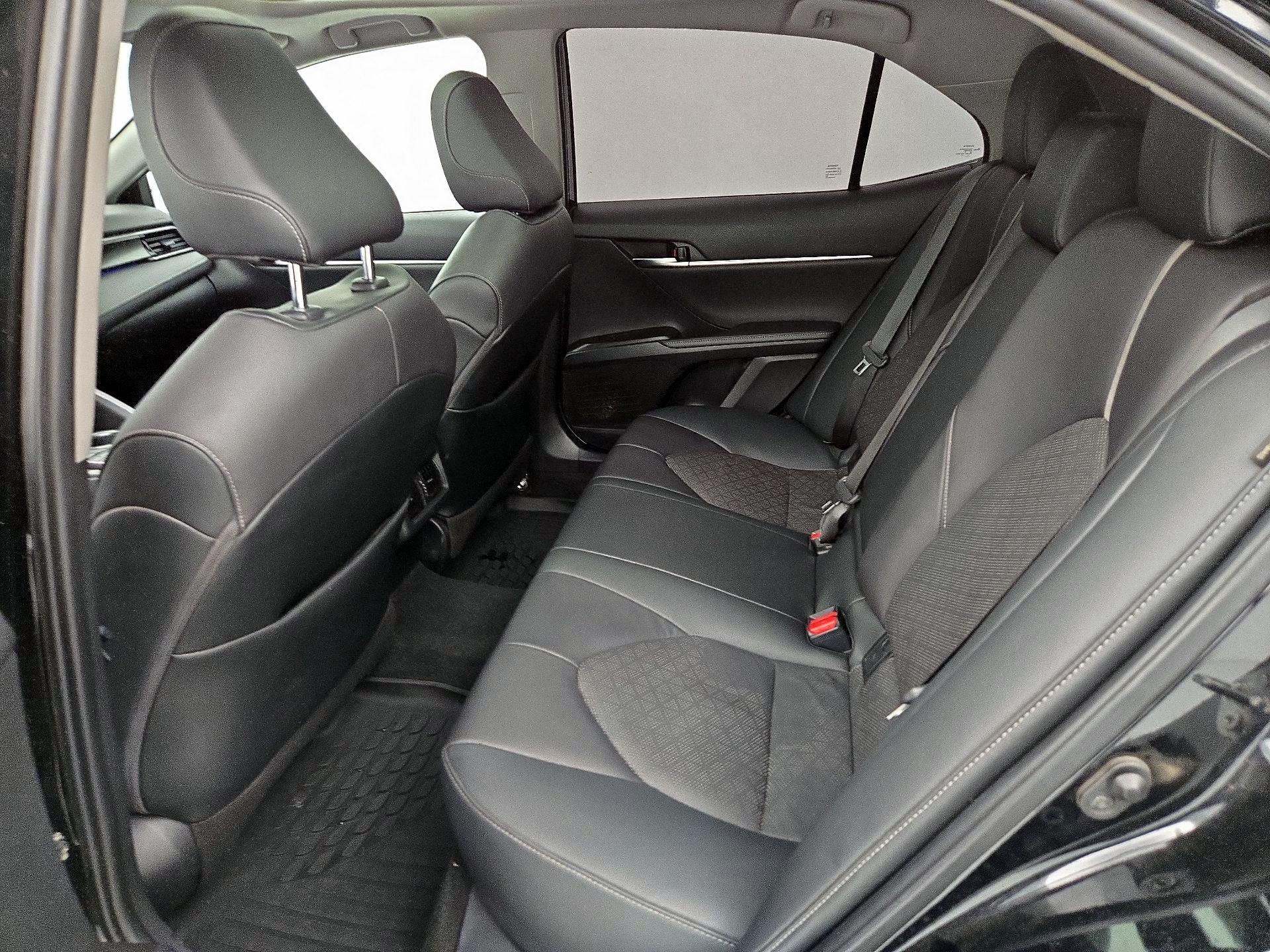 Thumbnail: 2021 Toyota Camry - 20