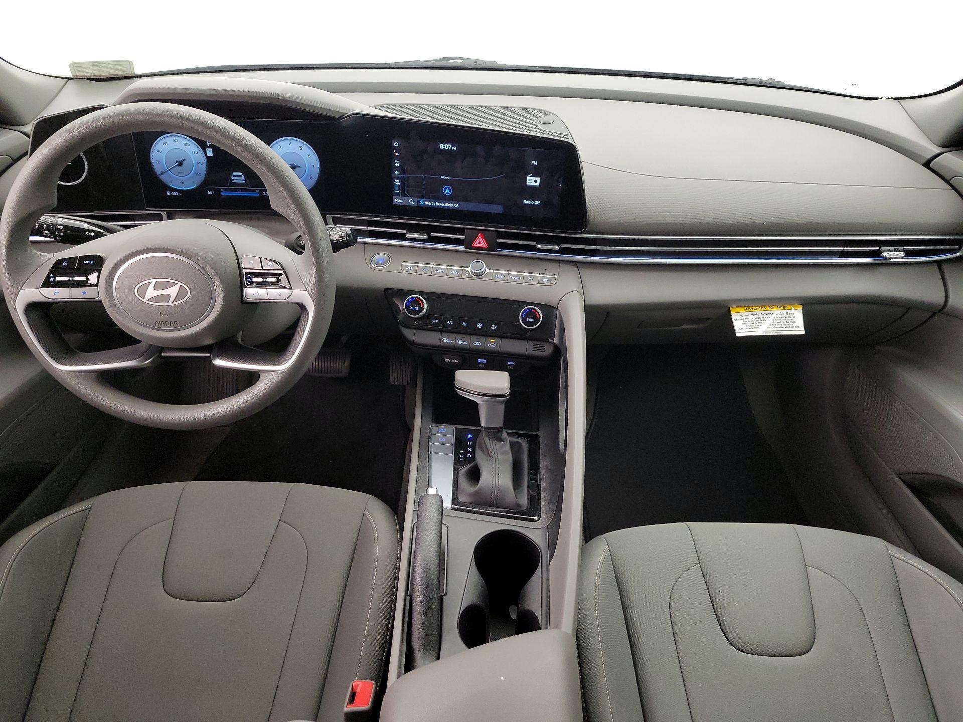 Thumbnail: 2024 Hyundai Elantra - 9