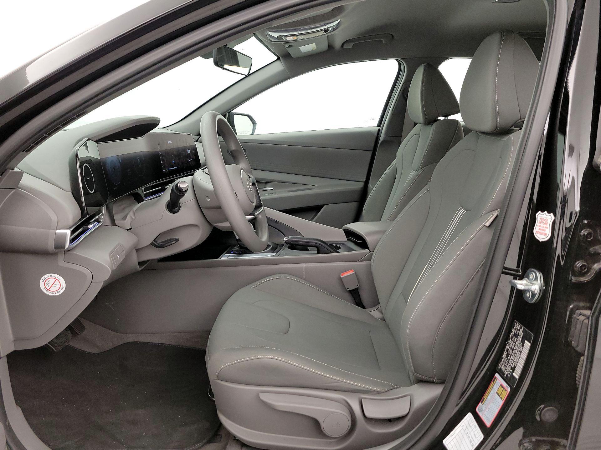 Thumbnail: 2024 Hyundai Elantra - 11