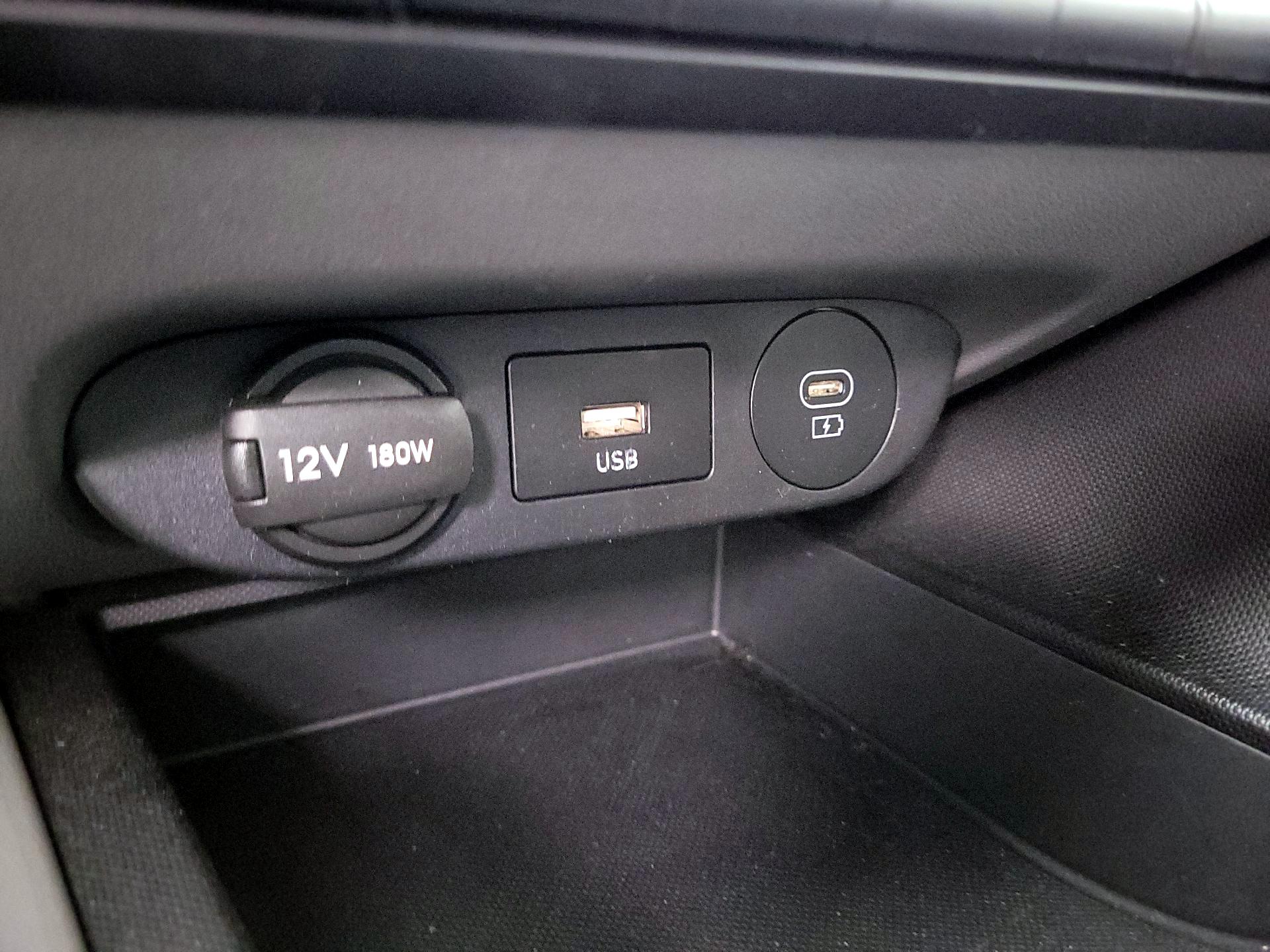 Thumbnail: 2024 Hyundai Elantra - 19