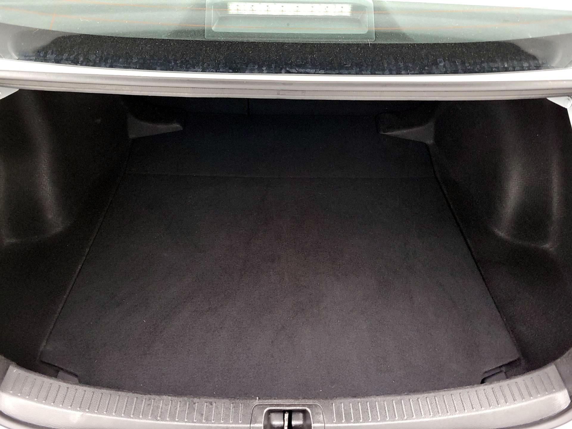 Thumbnail: 2024 Toyota Corolla - 20