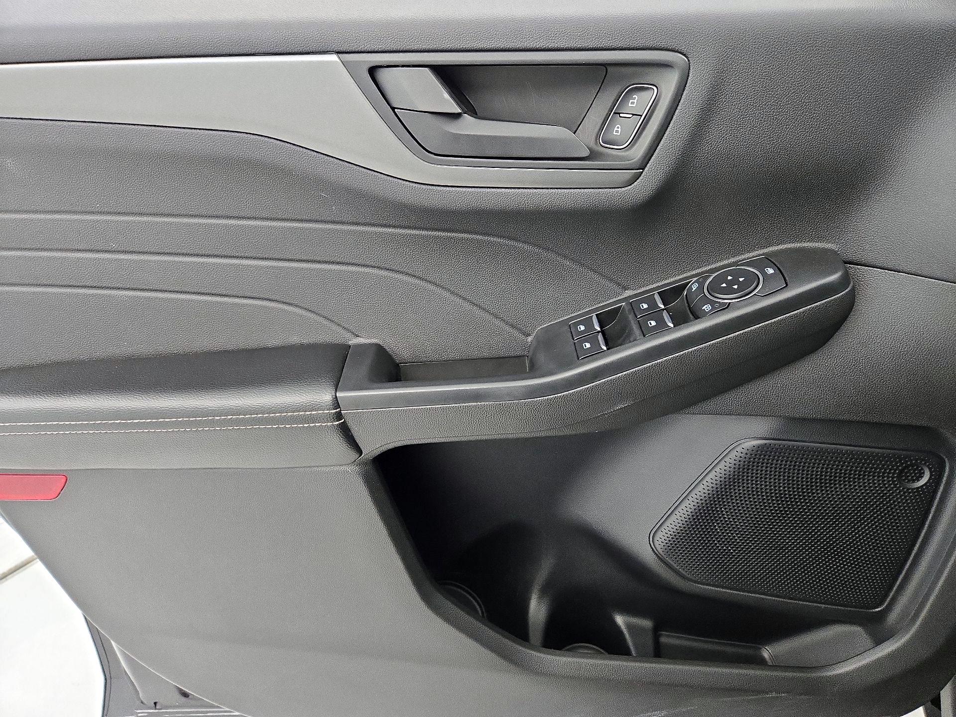 Thumbnail: 2023 Ford Escape - 12