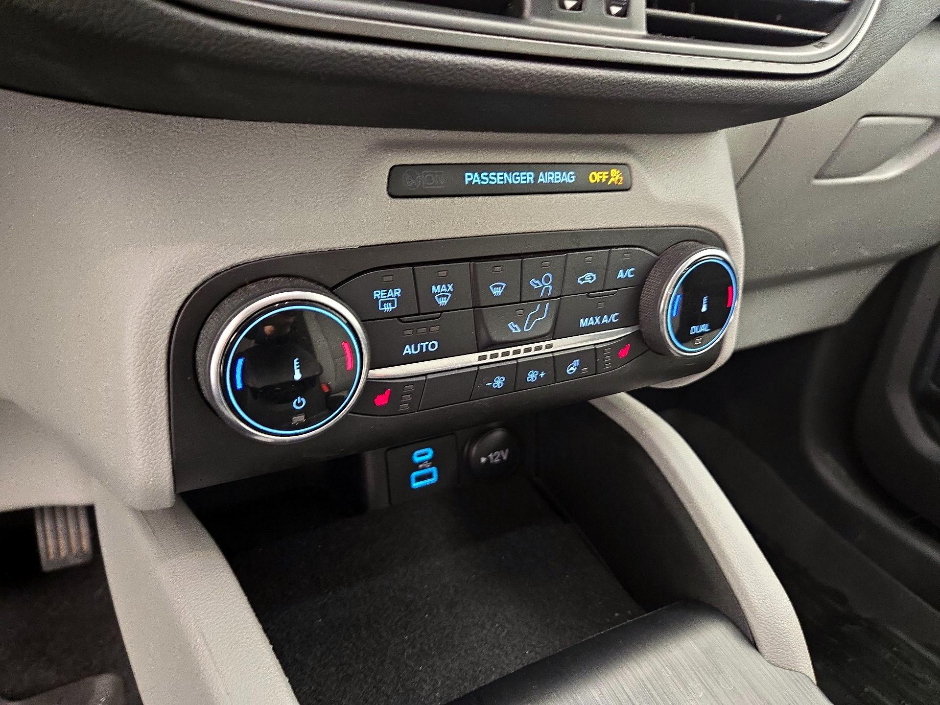 Thumbnail: 2023 Ford Escape - 16